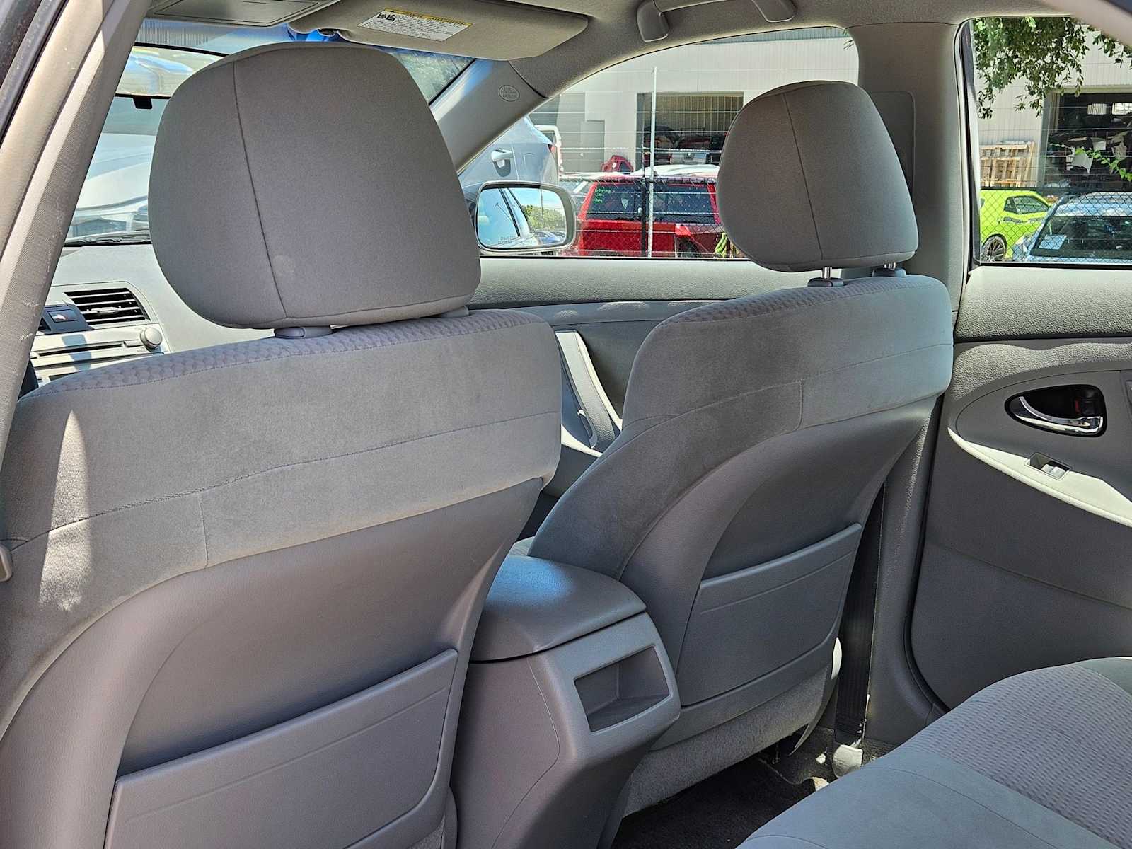Thumbnail: 2011 Toyota Camry - 16