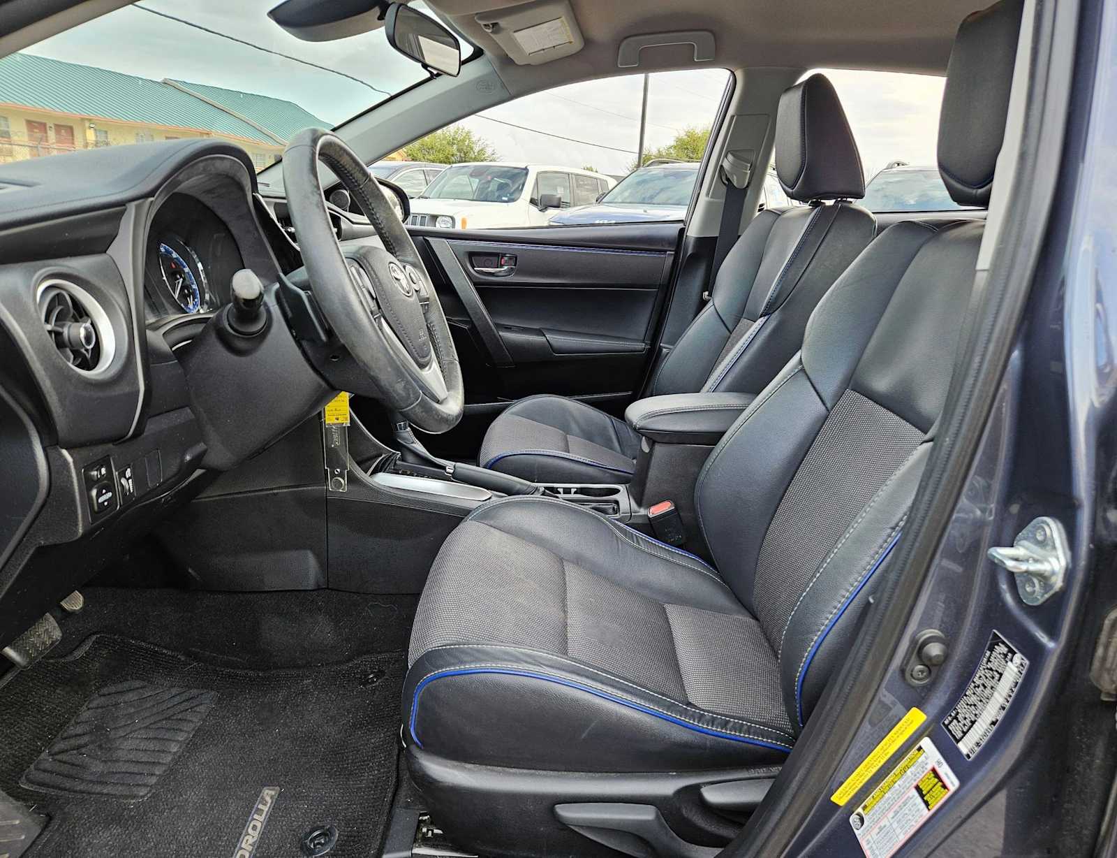 Thumbnail: 2018 Toyota Corolla - 13