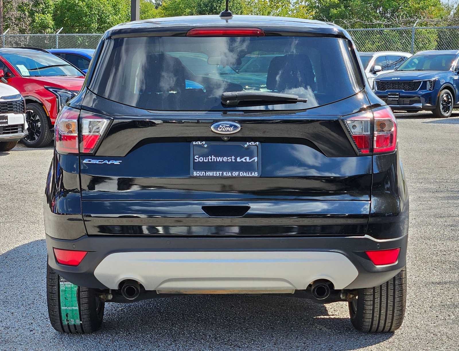 2017 Ford Escape SE photo 4