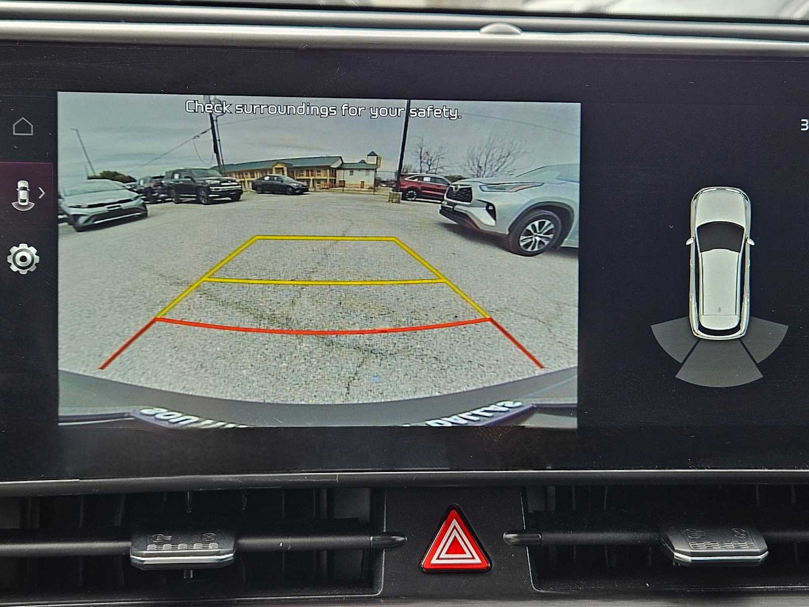 Thumbnail: 2024 Kia Sportage - 17