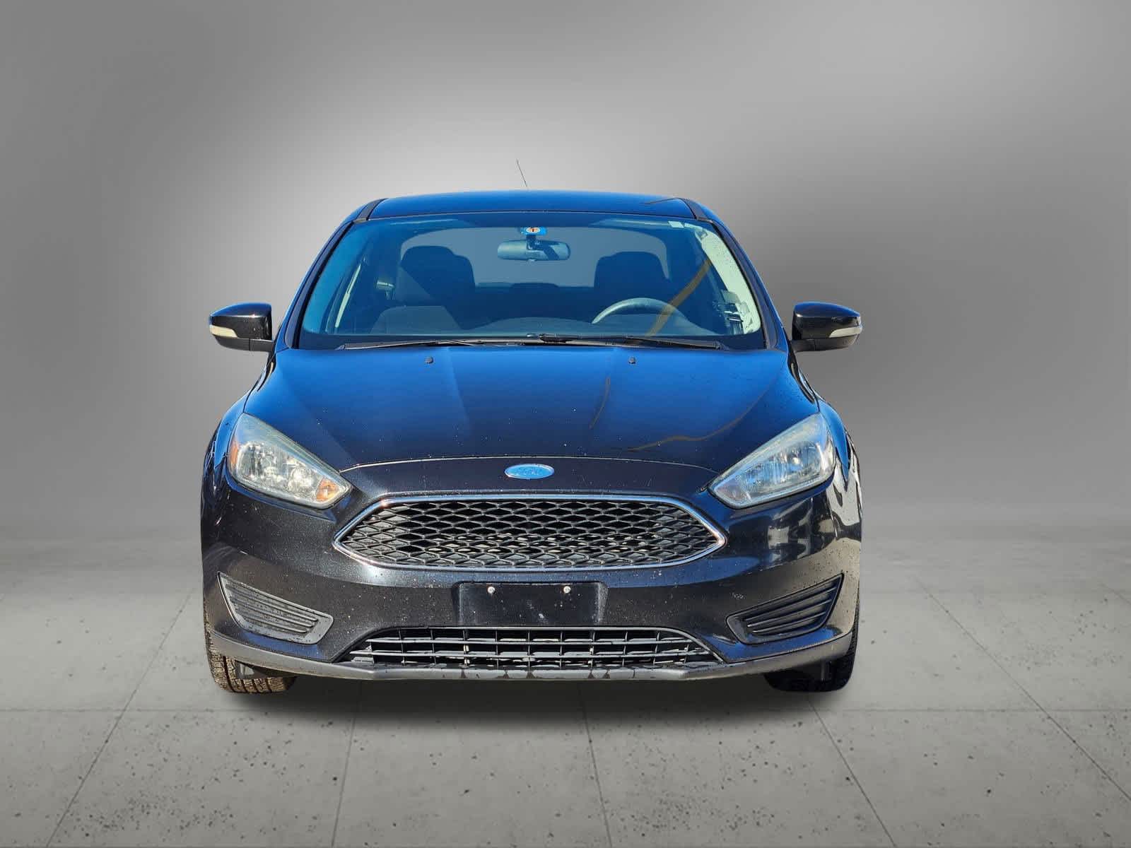 Thumbnail: 2015 Ford Focus - 8