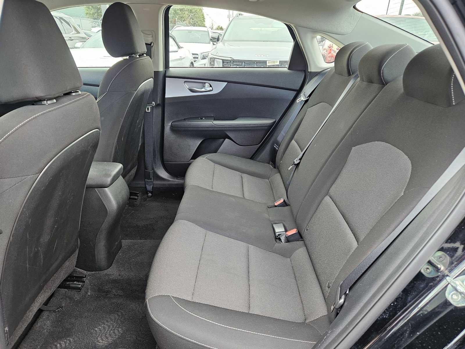 Thumbnail: 2024 Kia Forte - 18