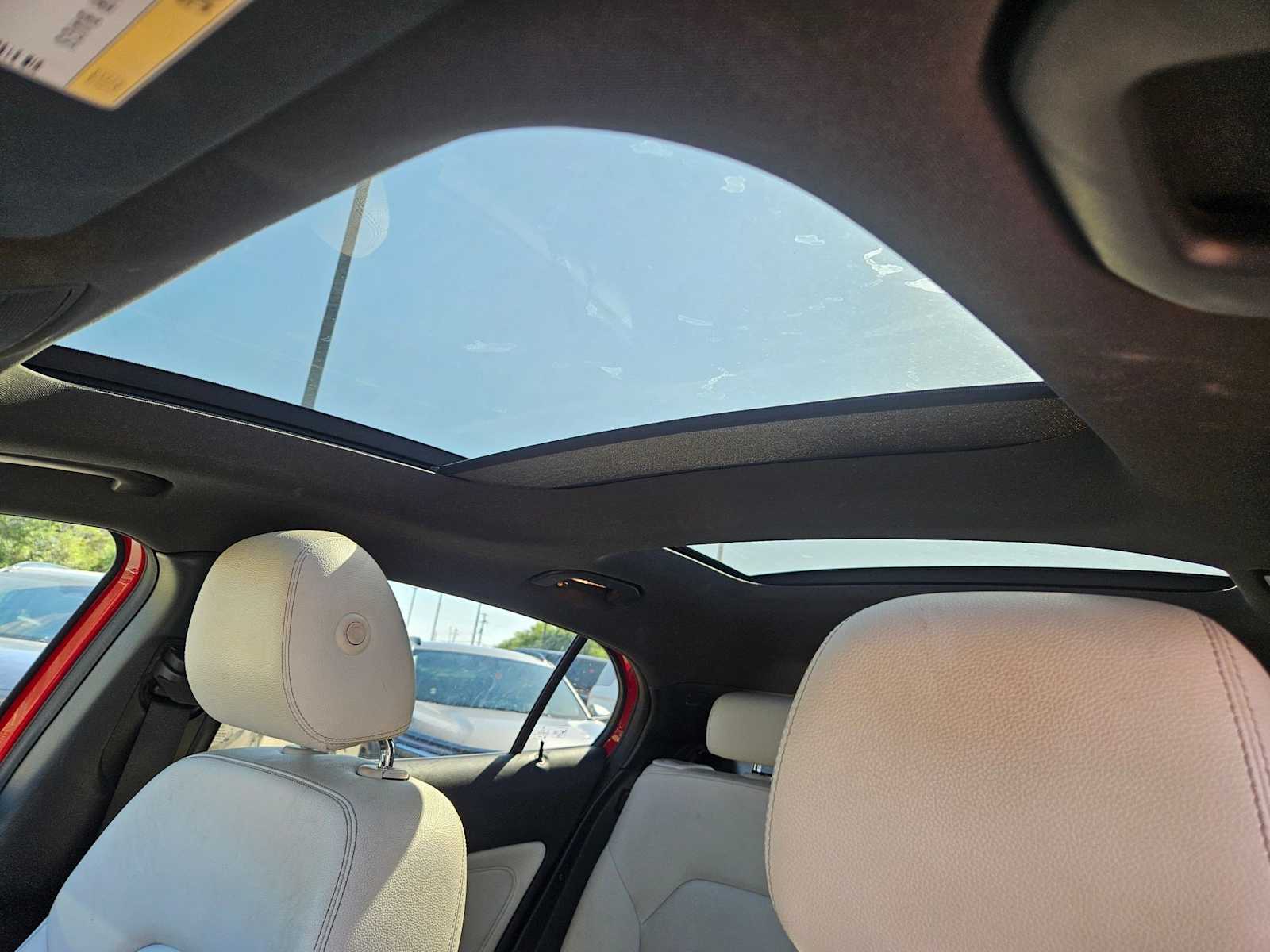 Thumbnail: 2018 Mercedes-Benz GLA - 14