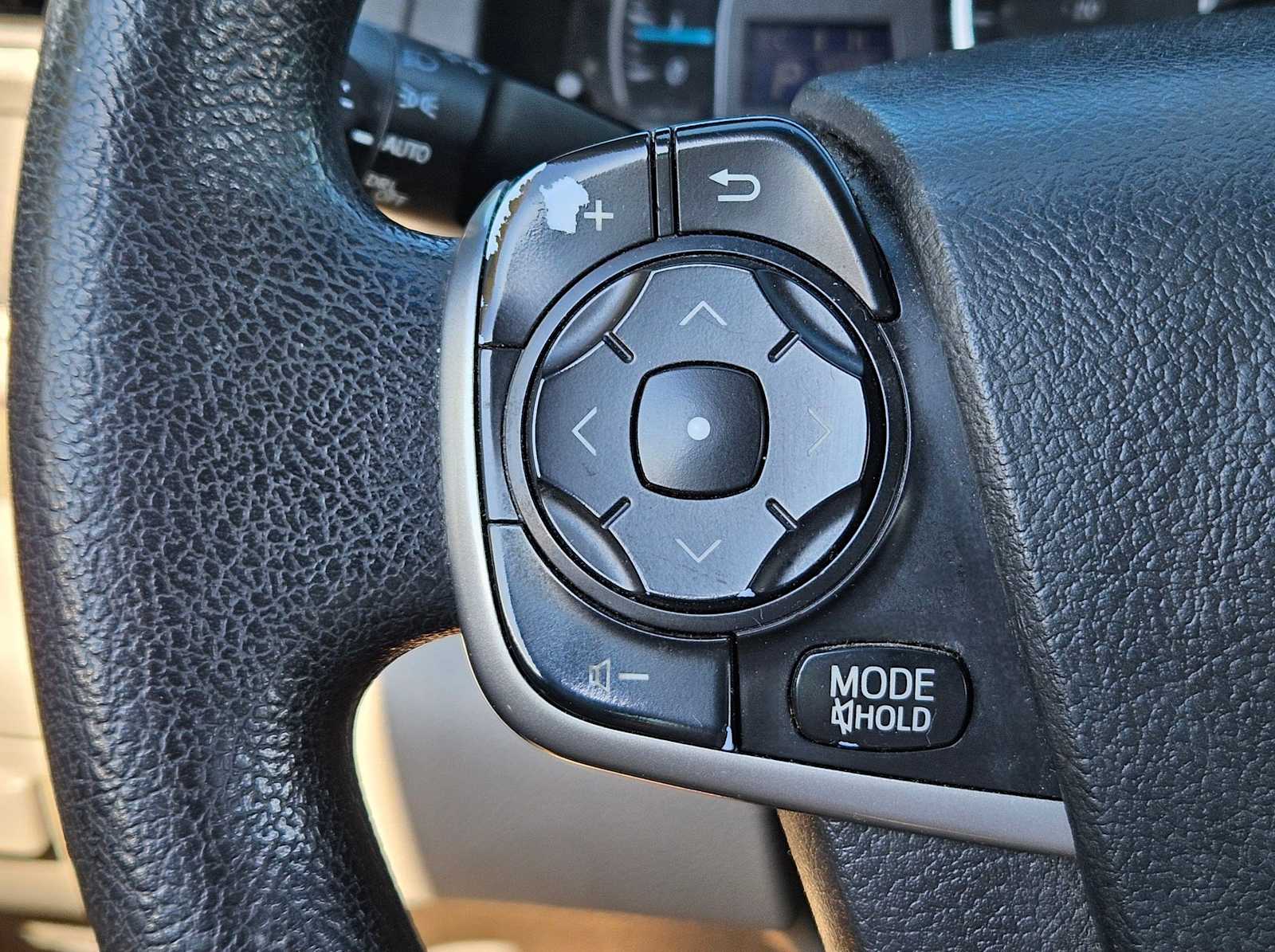 Thumbnail: 2013 Toyota Camry - 20