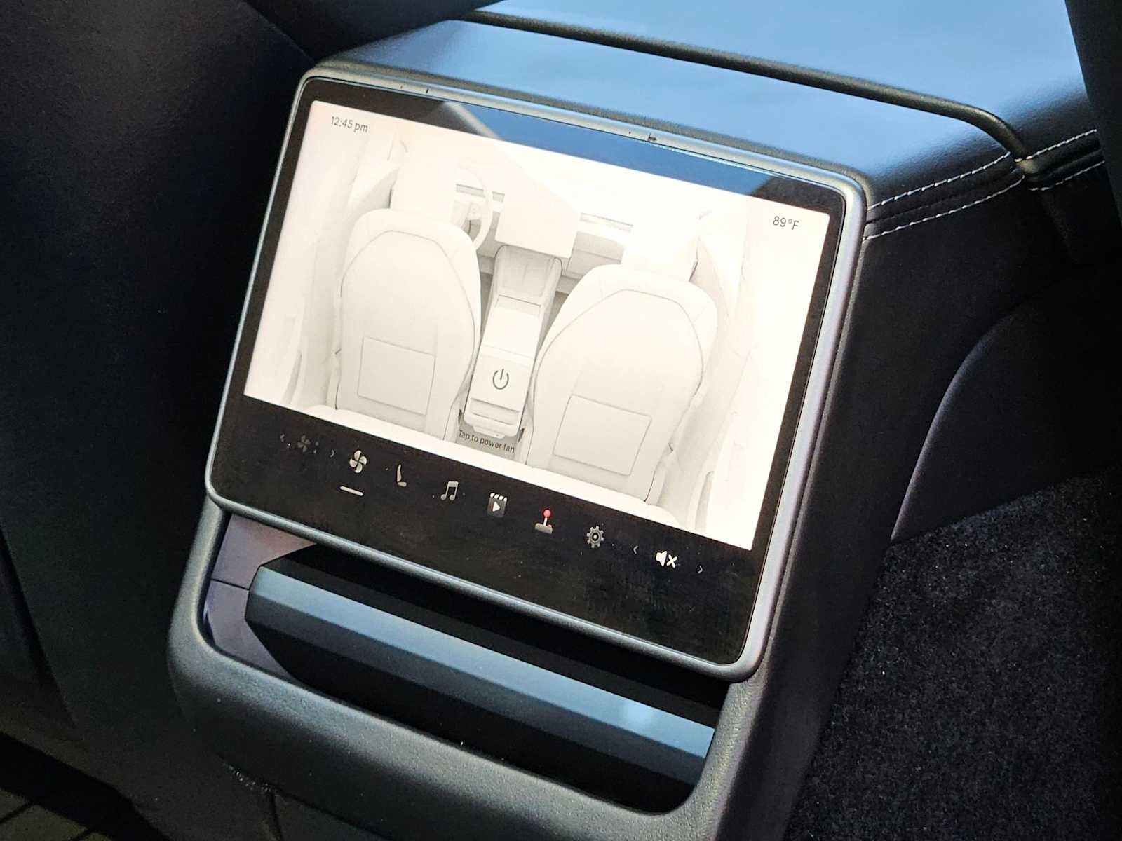 Thumbnail: 2025 Tesla Model 3 - 20