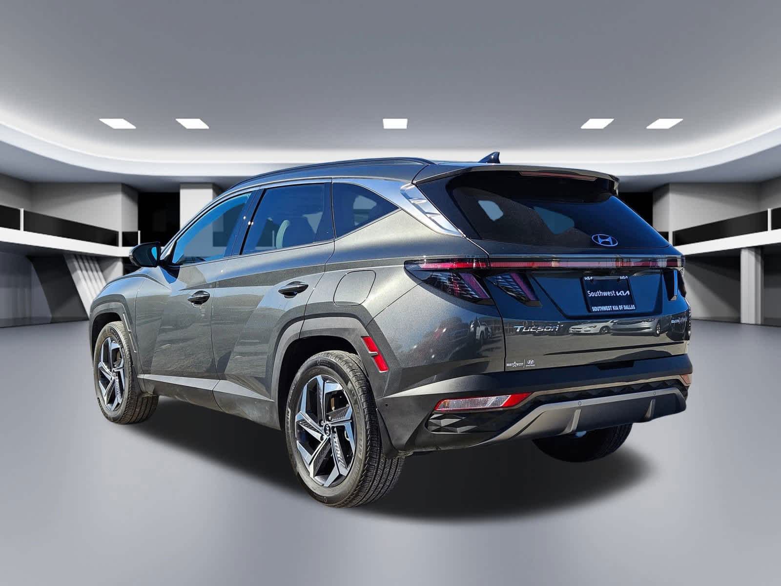 Thumbnail: 2022 Hyundai Tucson - 4