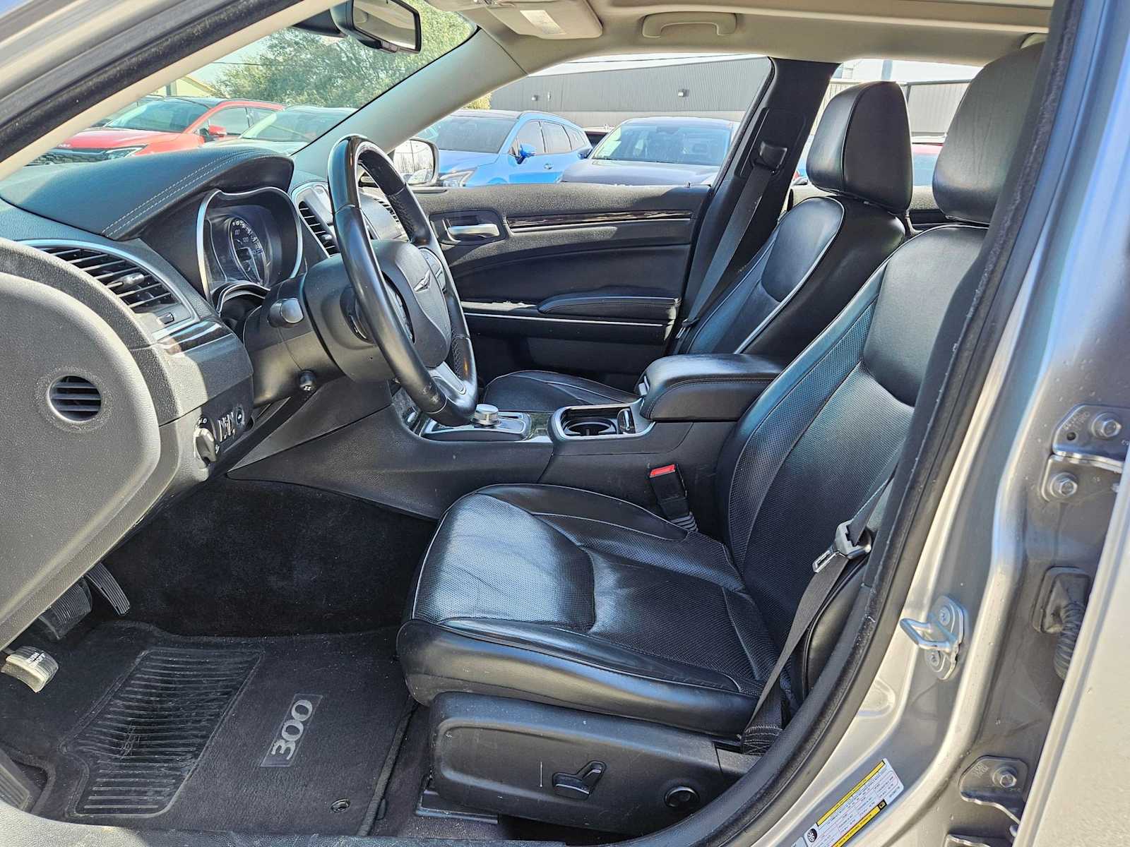 Thumbnail: 2016 Chrysler 300 - 15