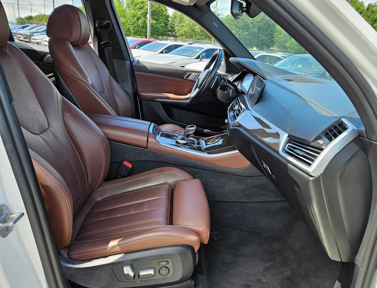 Thumbnail: 2022 BMW X5 - 23