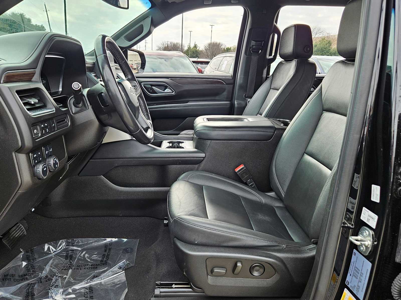 Thumbnail: 2022 Chevrolet Tahoe - 17