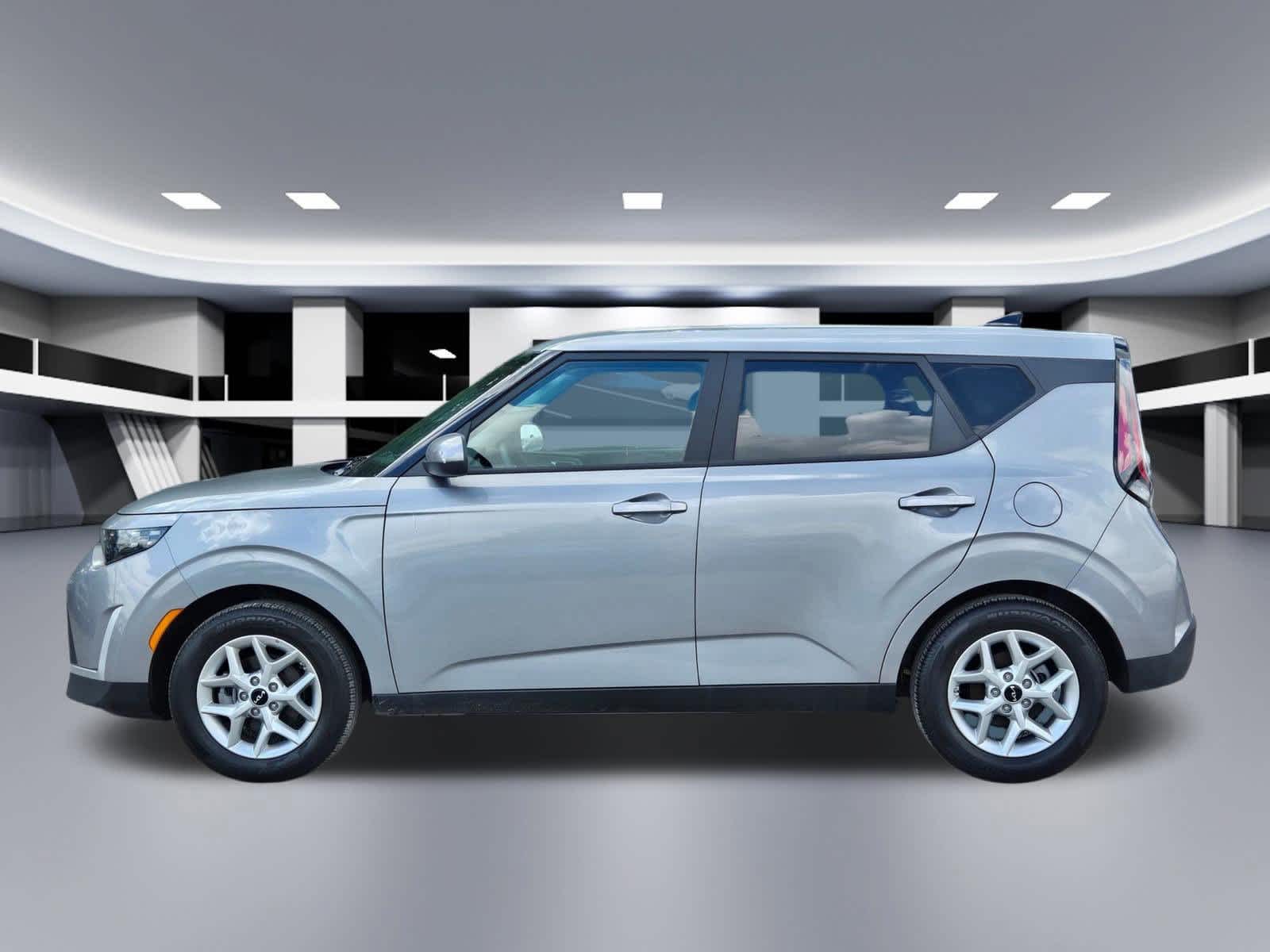 Thumbnail: 2025 Kia Soul - 2