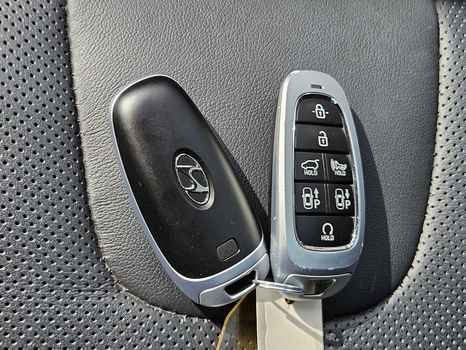 Thumbnail: 2023 Hyundai Santa Fe - 23