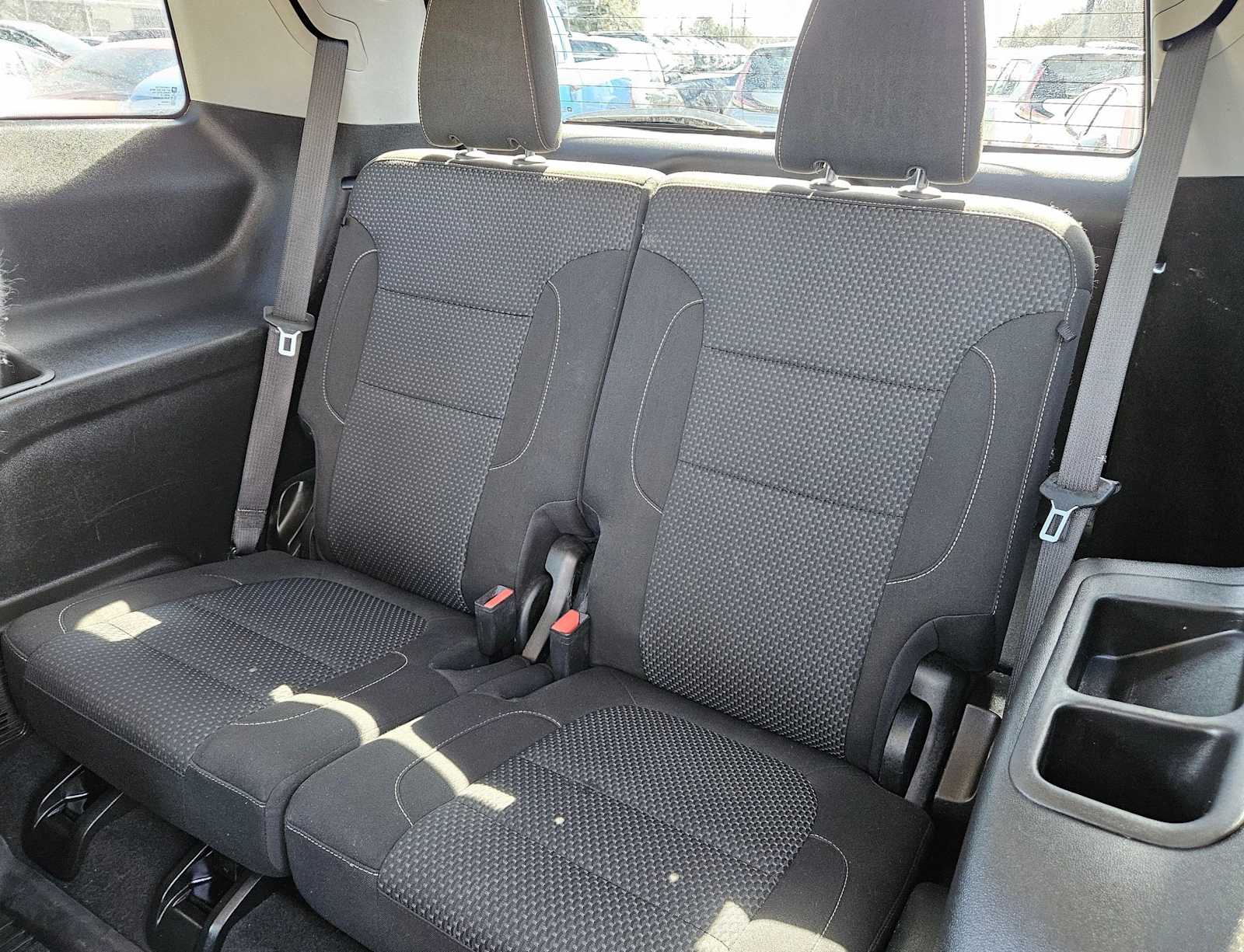 Thumbnail: 2023 GMC Acadia - 17