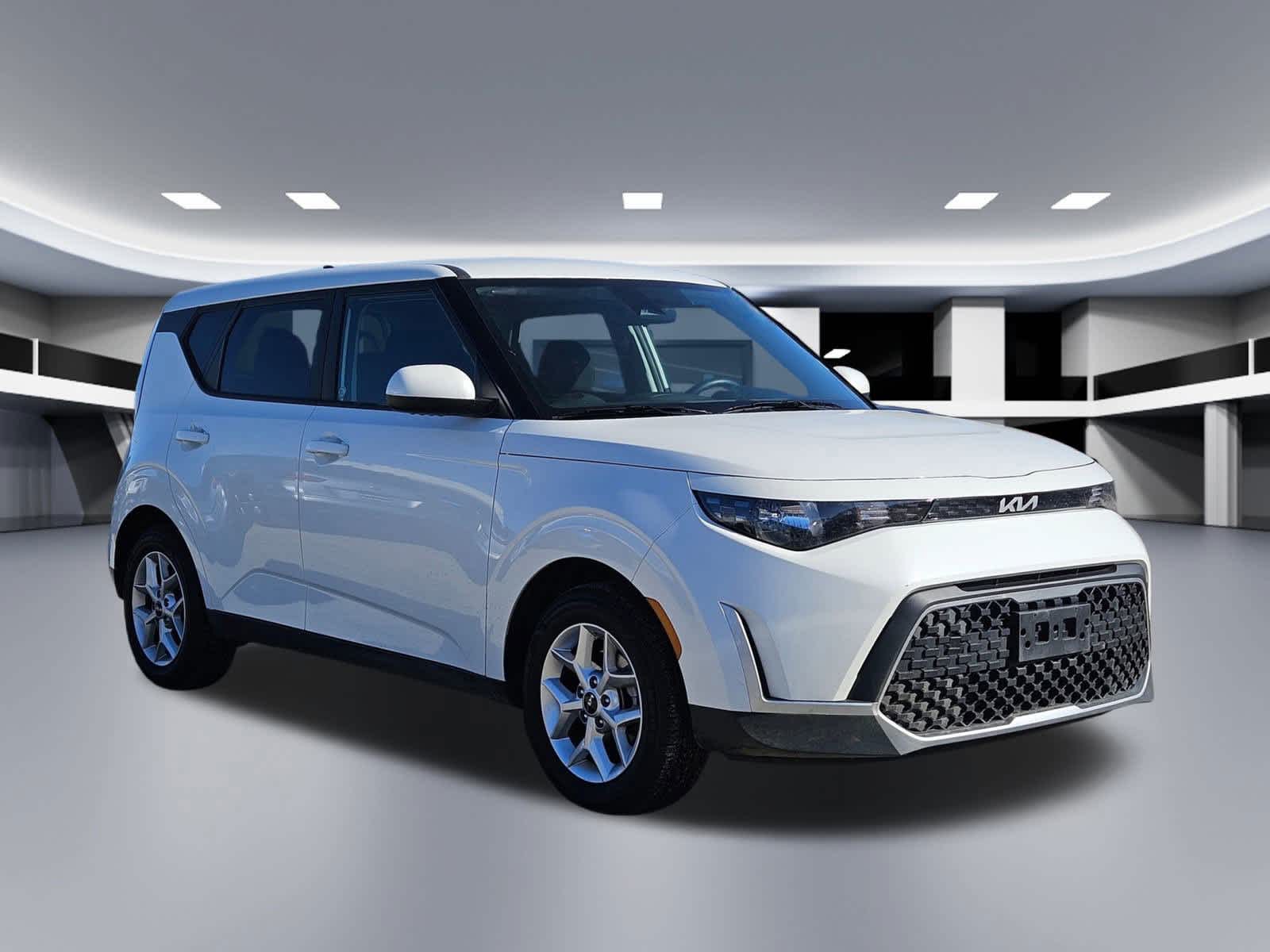 Thumbnail: 2024 Kia Soul - 7