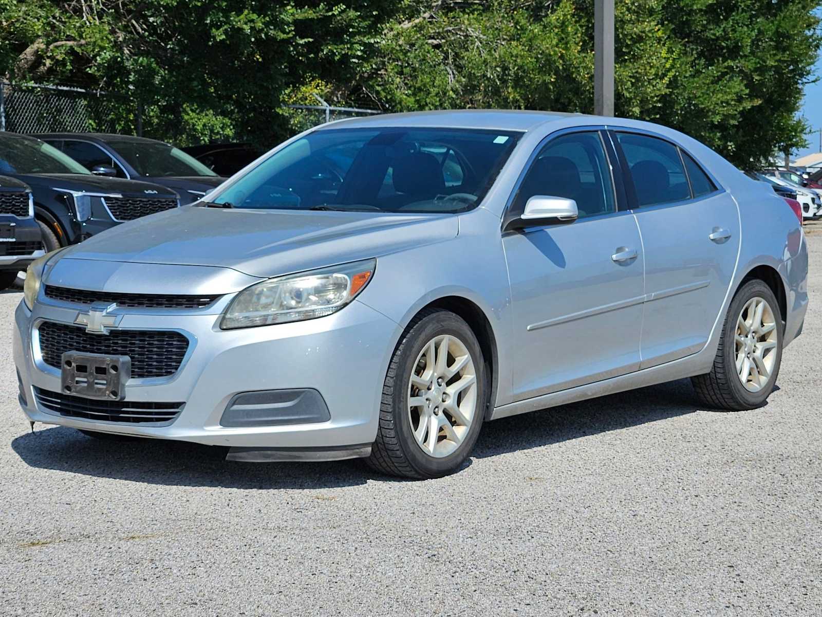 Thumbnail: 2016 Chevrolet Malibu - 9