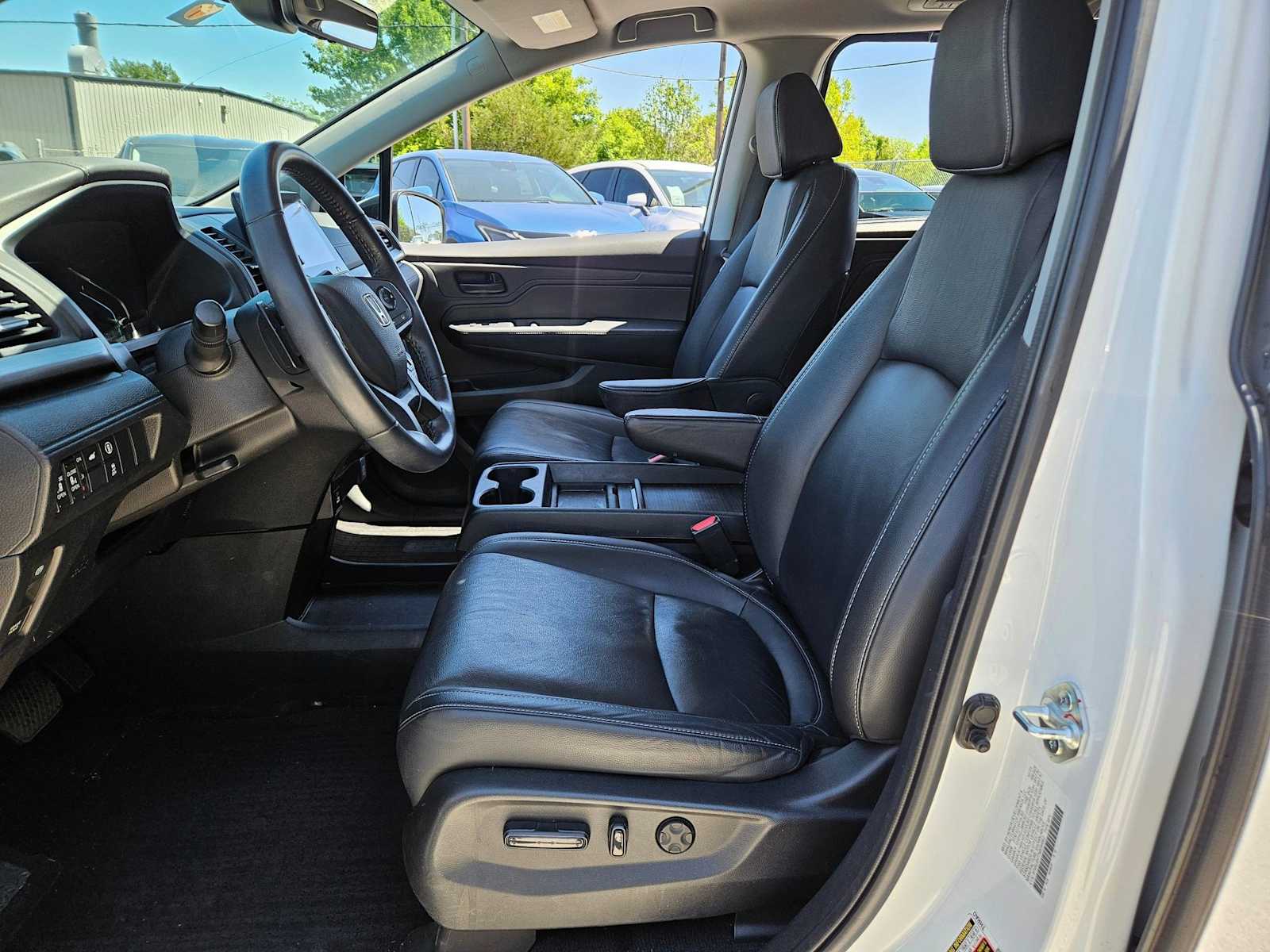 Thumbnail: 2022 Honda Odyssey - 13