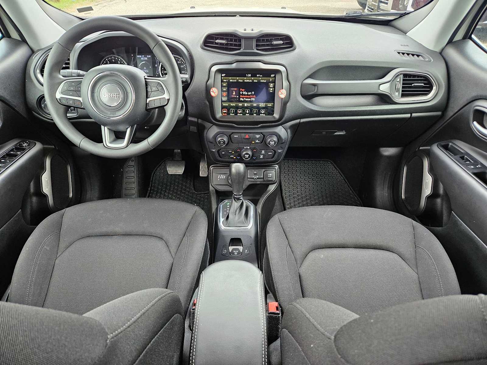 Thumbnail: 2023 Jeep Renegade - 15