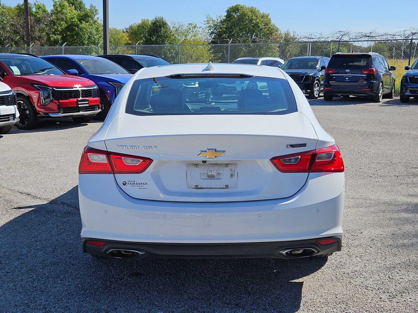 Thumbnail: 2018 Chevrolet Malibu - 4