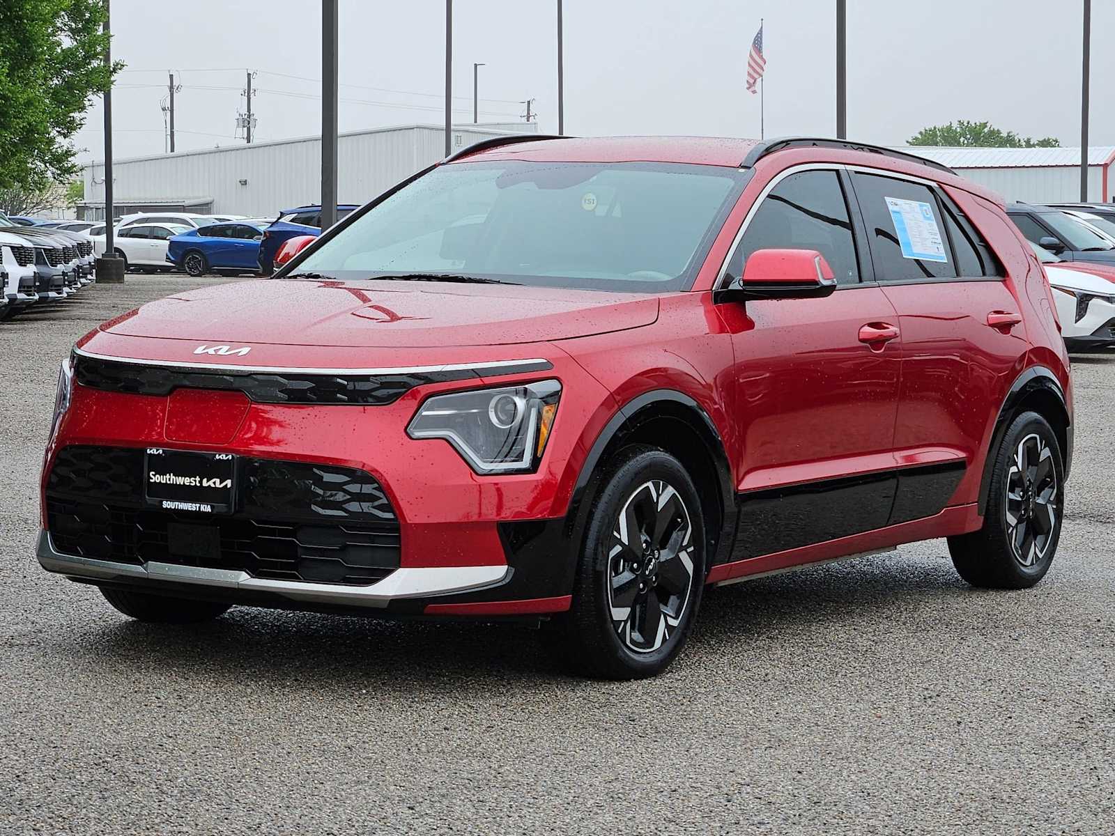 Thumbnail: 2023 Kia Niro - 10