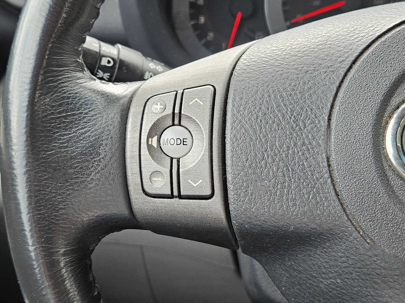 Thumbnail: 2011 Toyota RAV4 - 20
