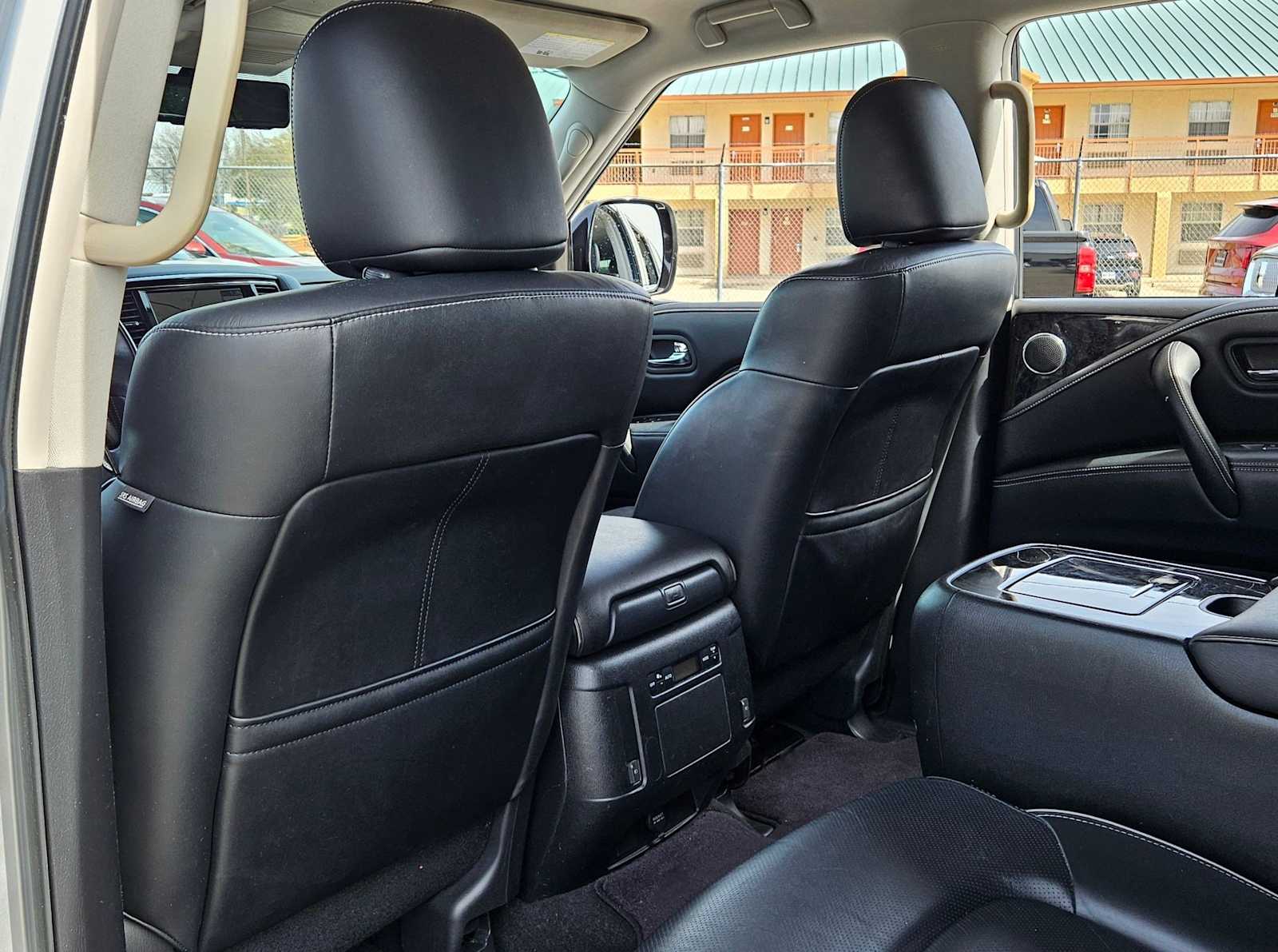 Thumbnail: 2020 INFINITI QX80 - 17