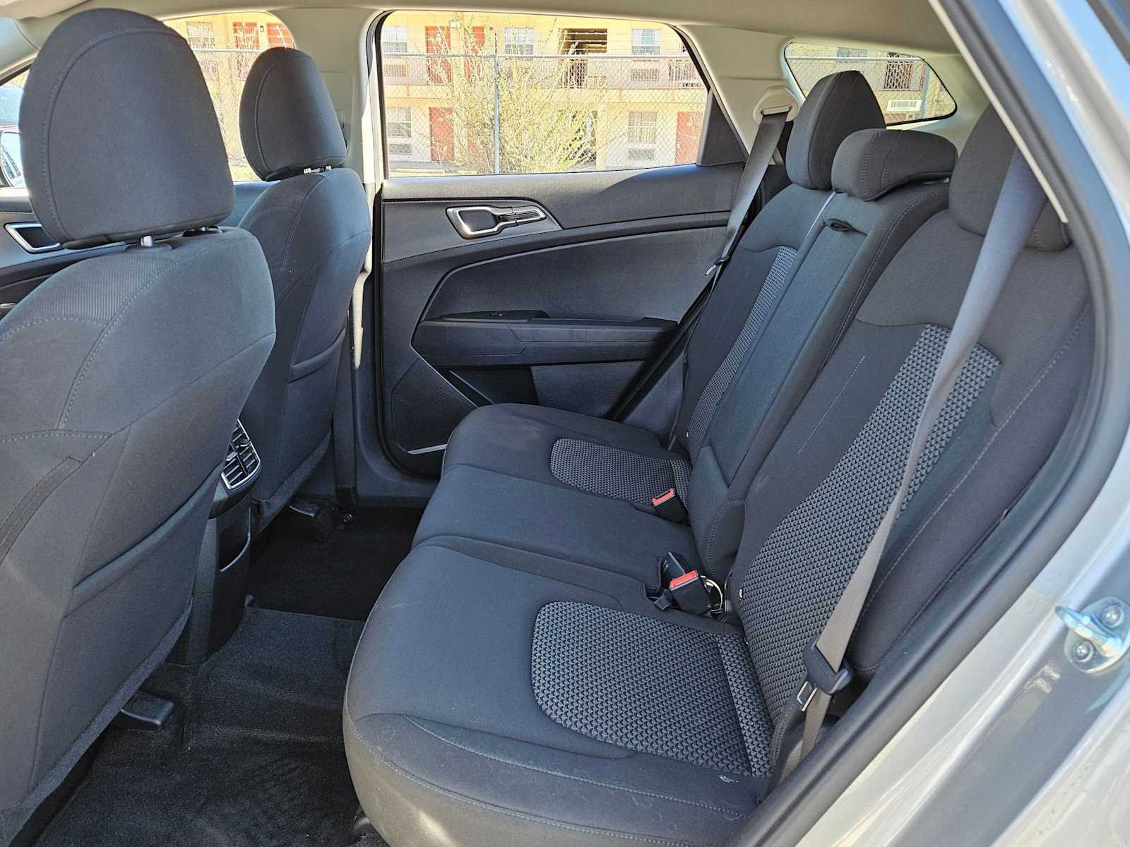 Thumbnail: 2024 Kia Sportage - 17