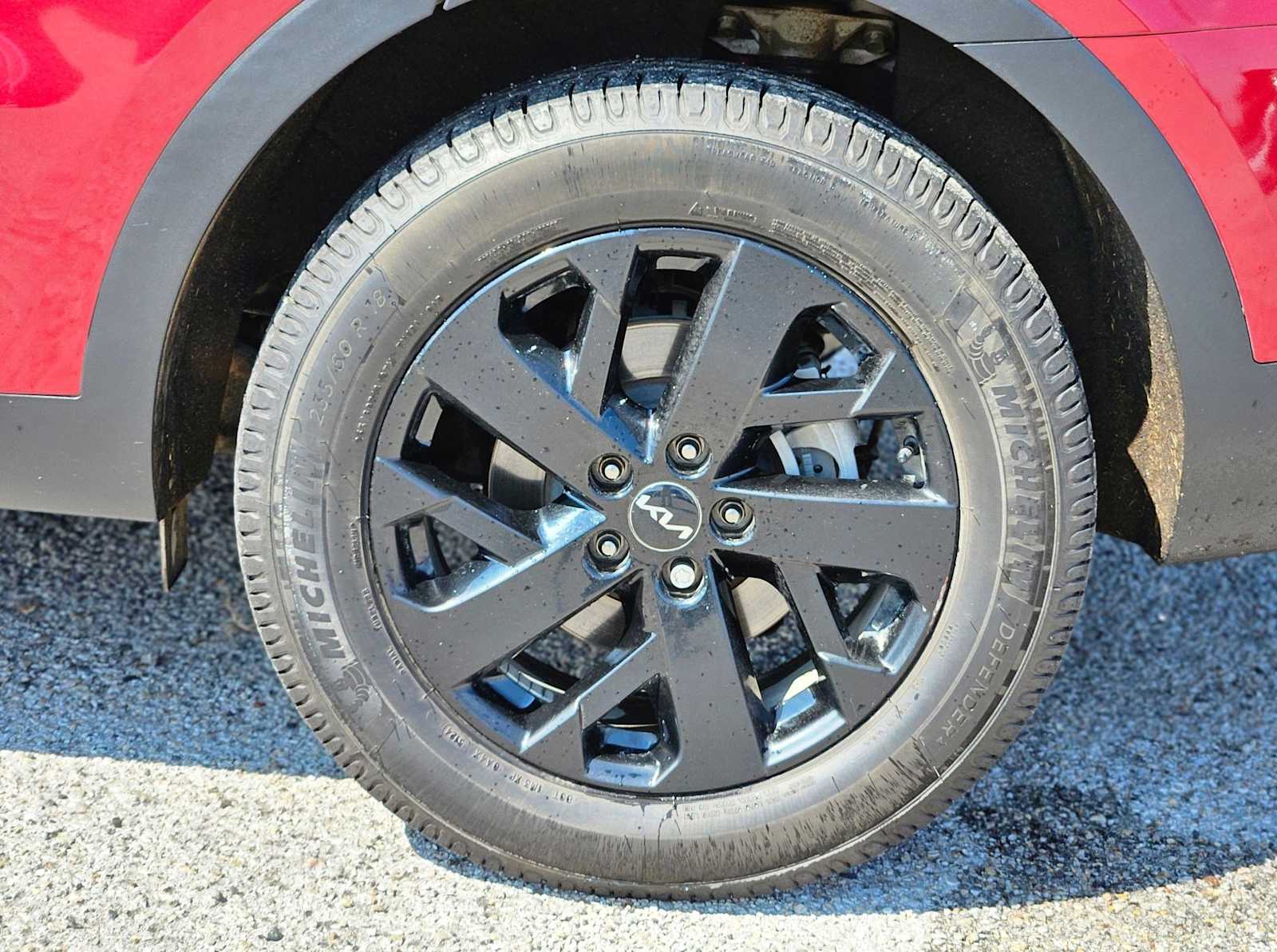 Thumbnail: 2023 Kia Sorento - 13