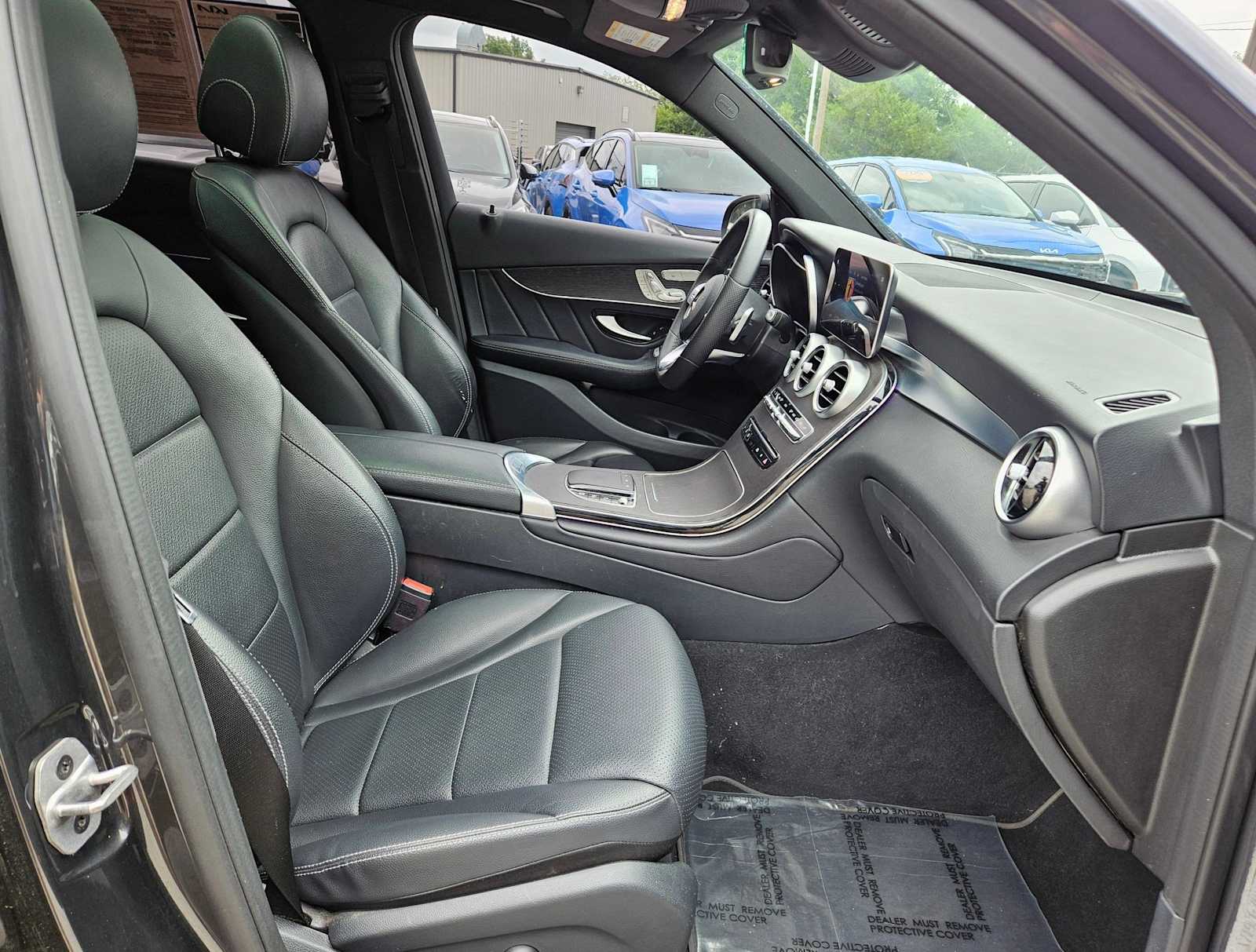 Thumbnail: 2022 Mercedes-Benz GLC - 20