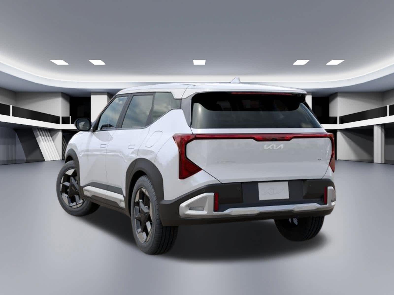 Thumbnail: 2027 Kia Seltos - 4