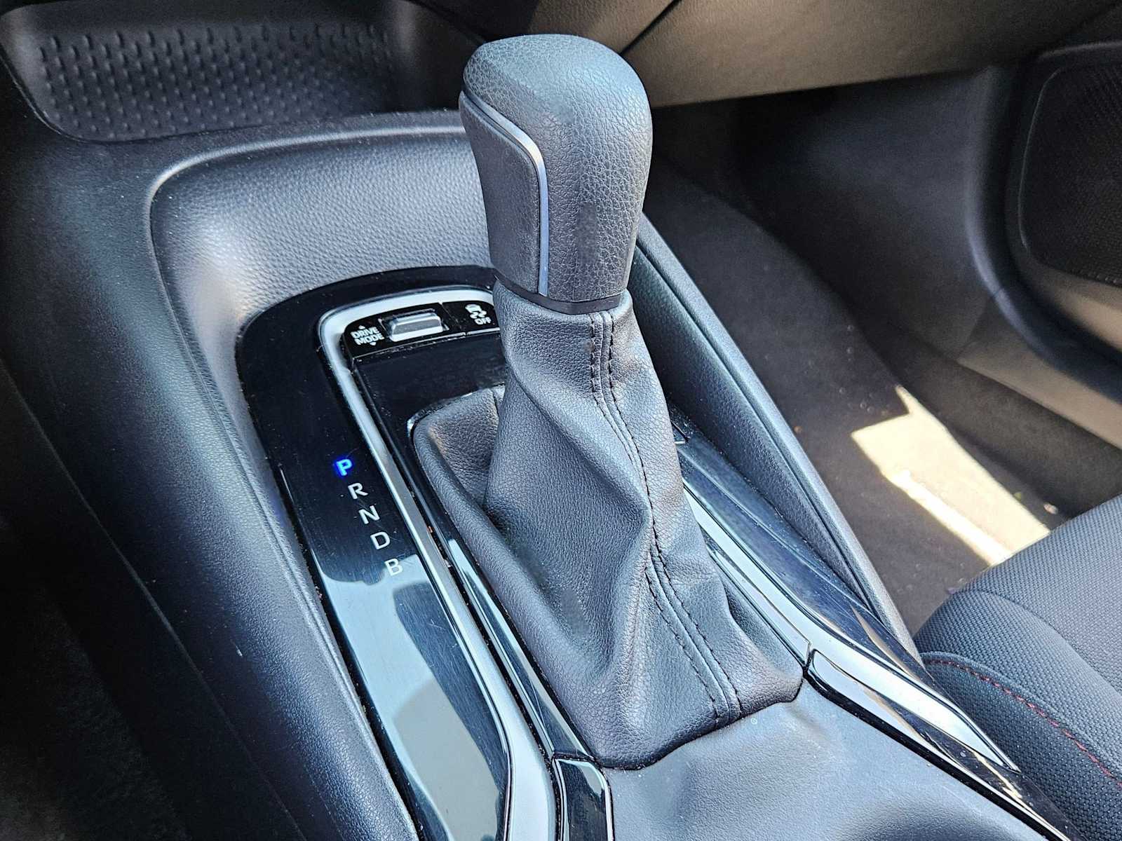 2024 Toyota Corolla SE 27