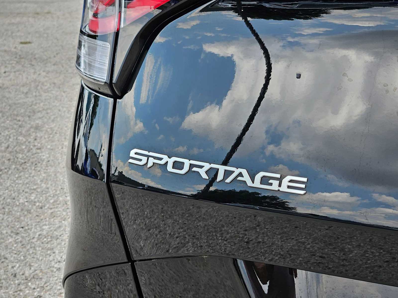 Thumbnail: 2023 Kia Sportage - 13