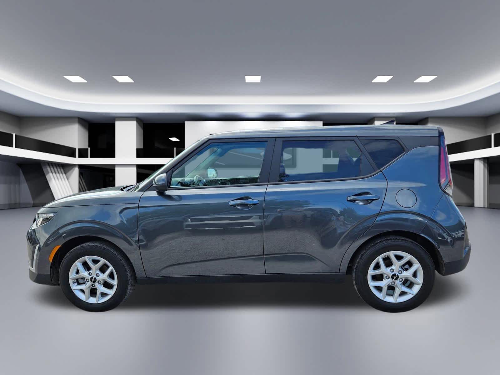 Thumbnail: 2025 Kia Soul - 2