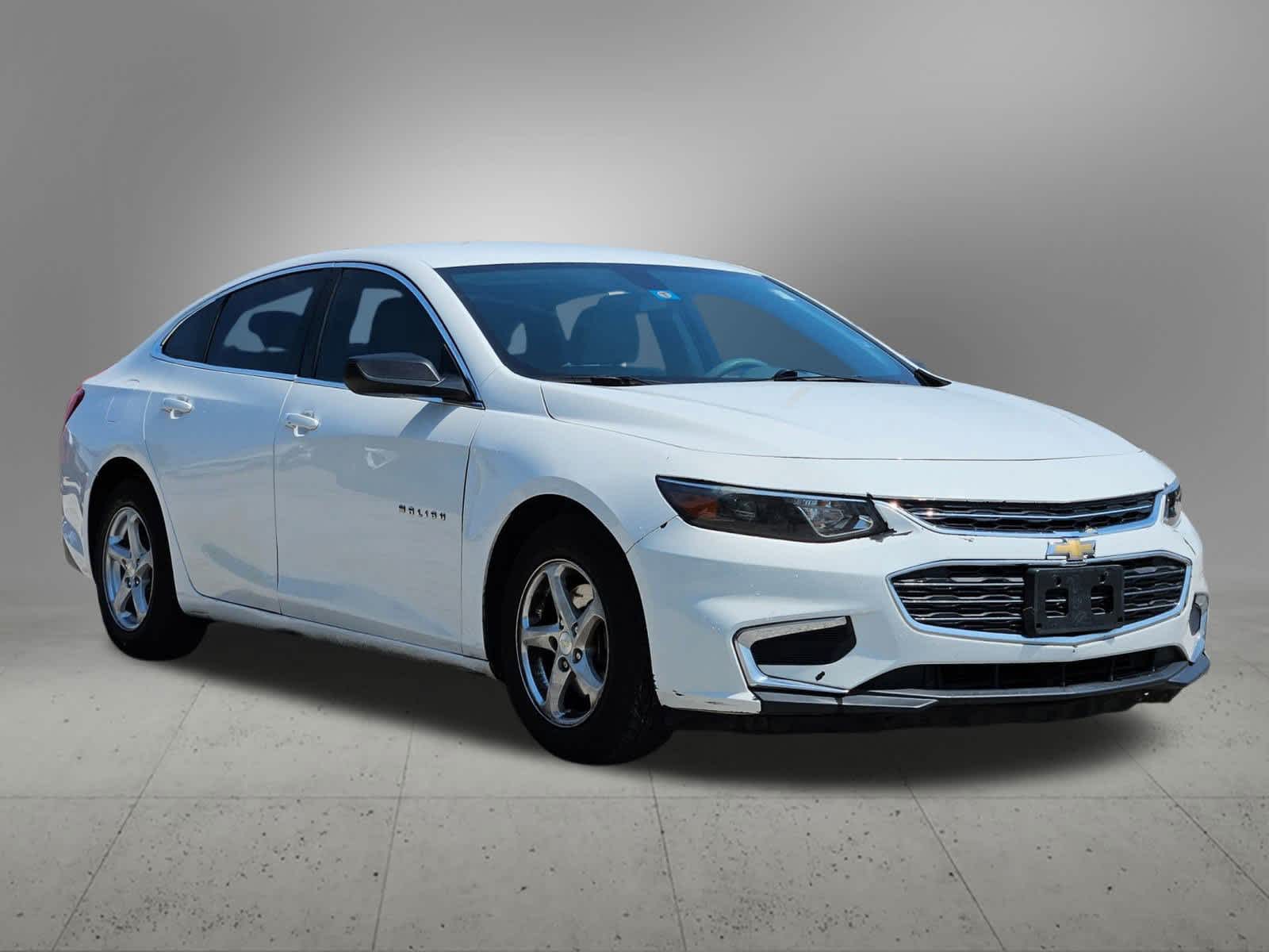 Thumbnail: 2016 Chevrolet Malibu - 7