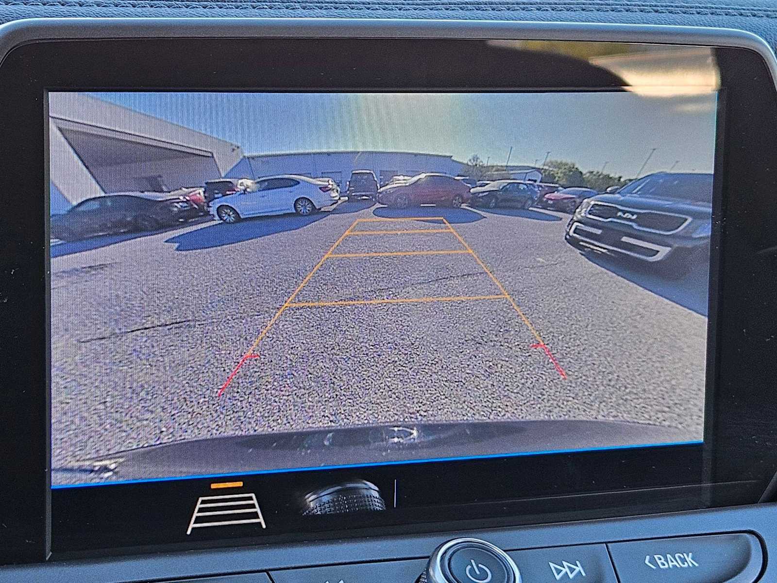 Thumbnail: 2020 Chevrolet Blazer - 25