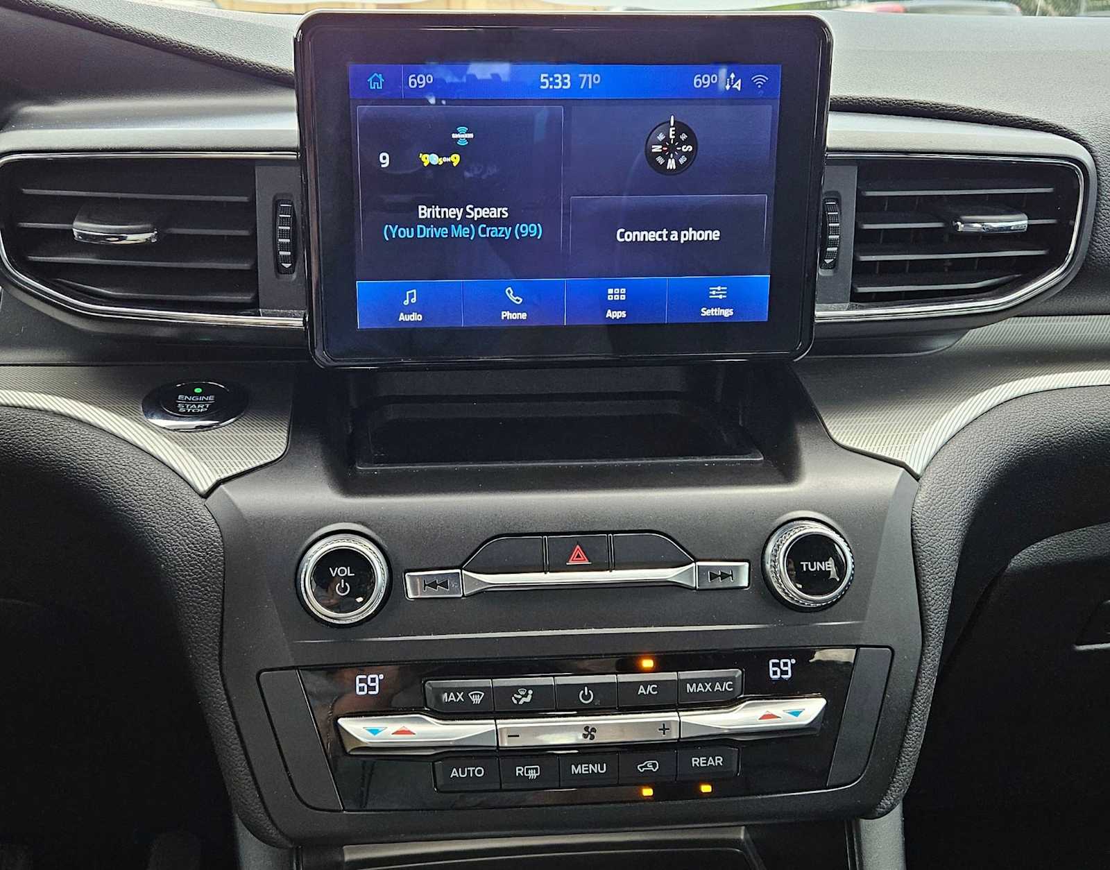 Thumbnail: 2020 Ford Explorer - 16