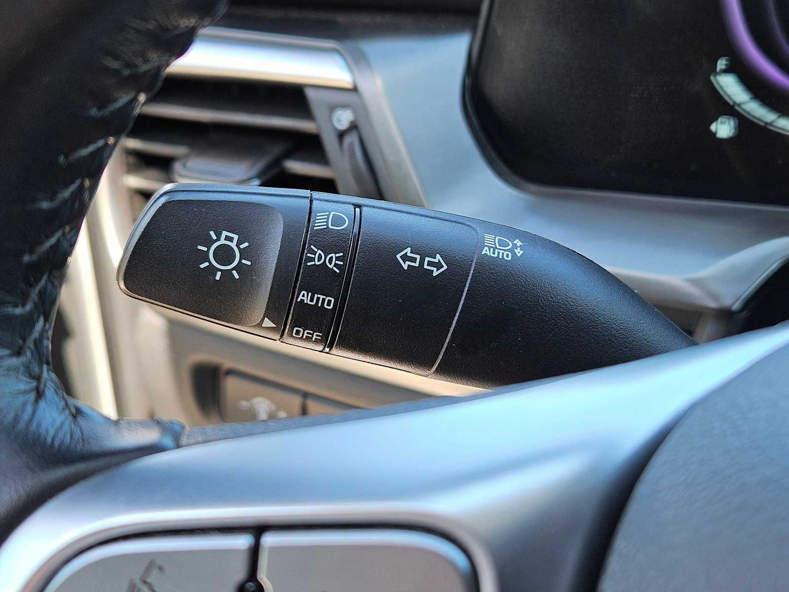 Thumbnail: 2025 Kia Telluride - 23