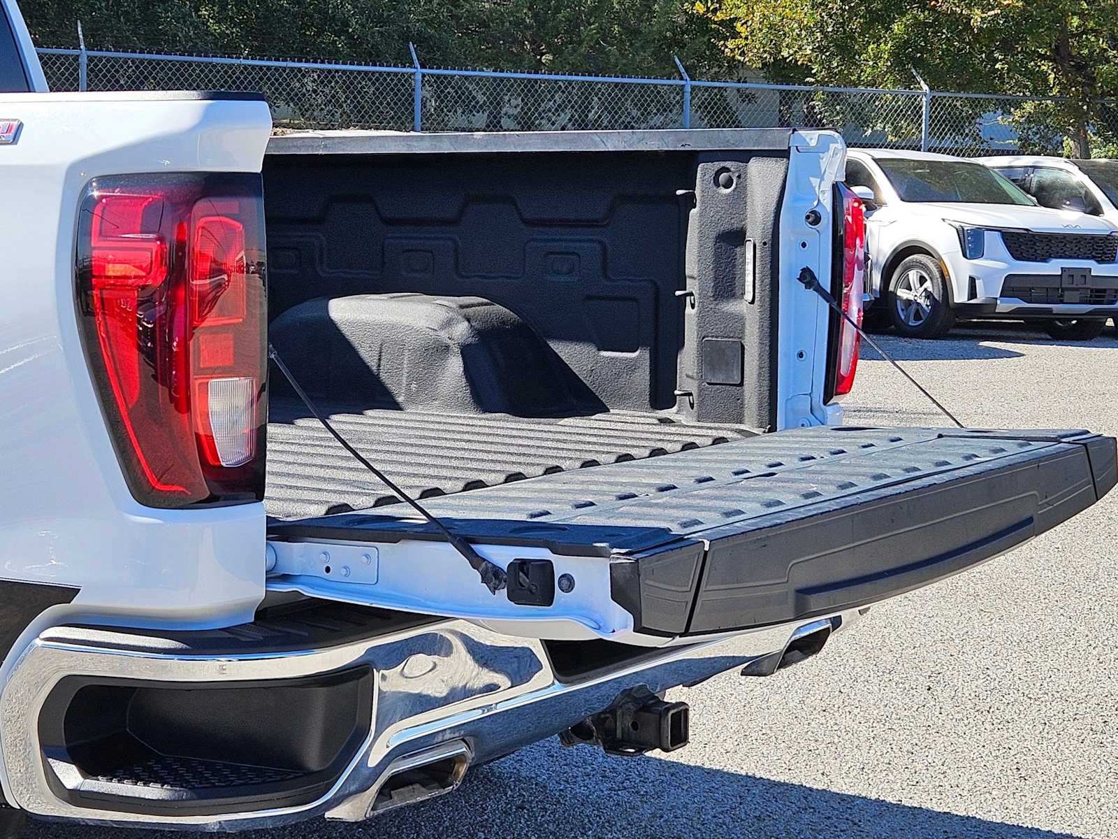 Thumbnail: 2022 GMC Sierra 1500 - 30