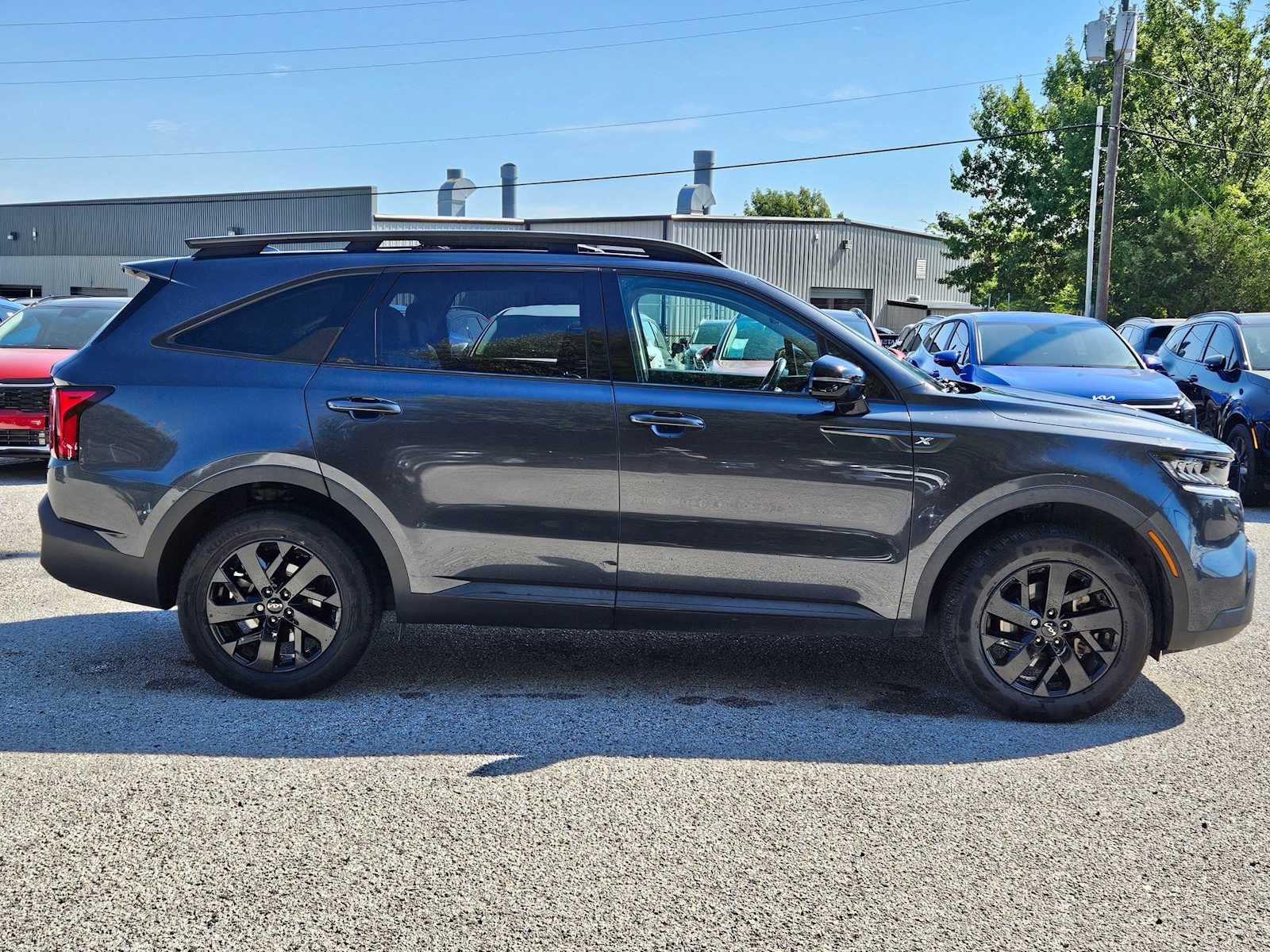 Thumbnail: 2023 Kia Sorento - 6