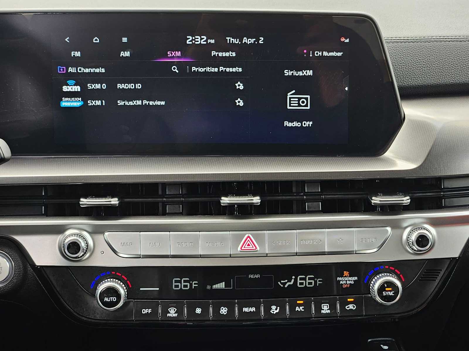 Thumbnail: 2024 Kia Telluride - 25