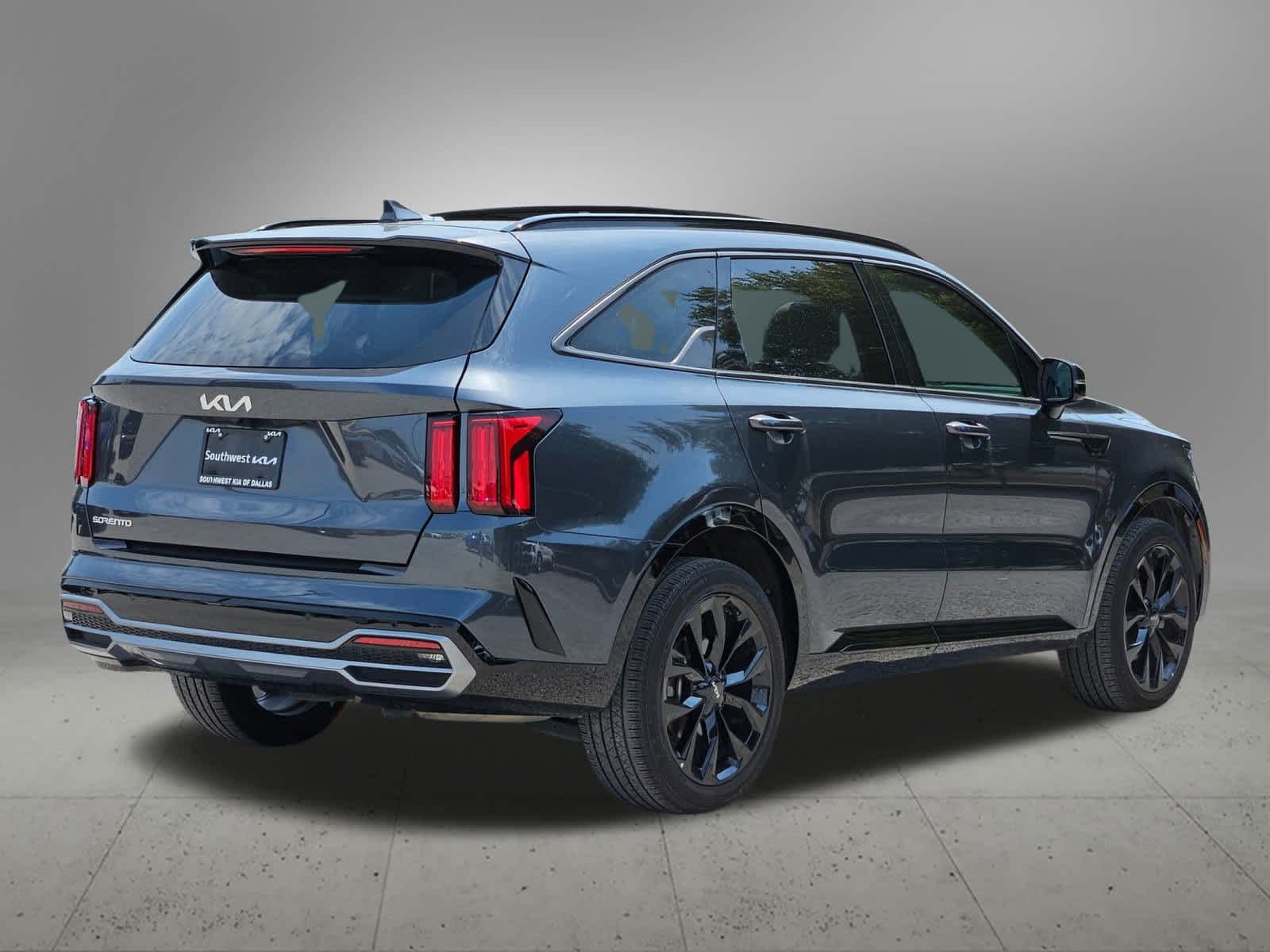 Thumbnail: 2023 Kia Sorento - 6