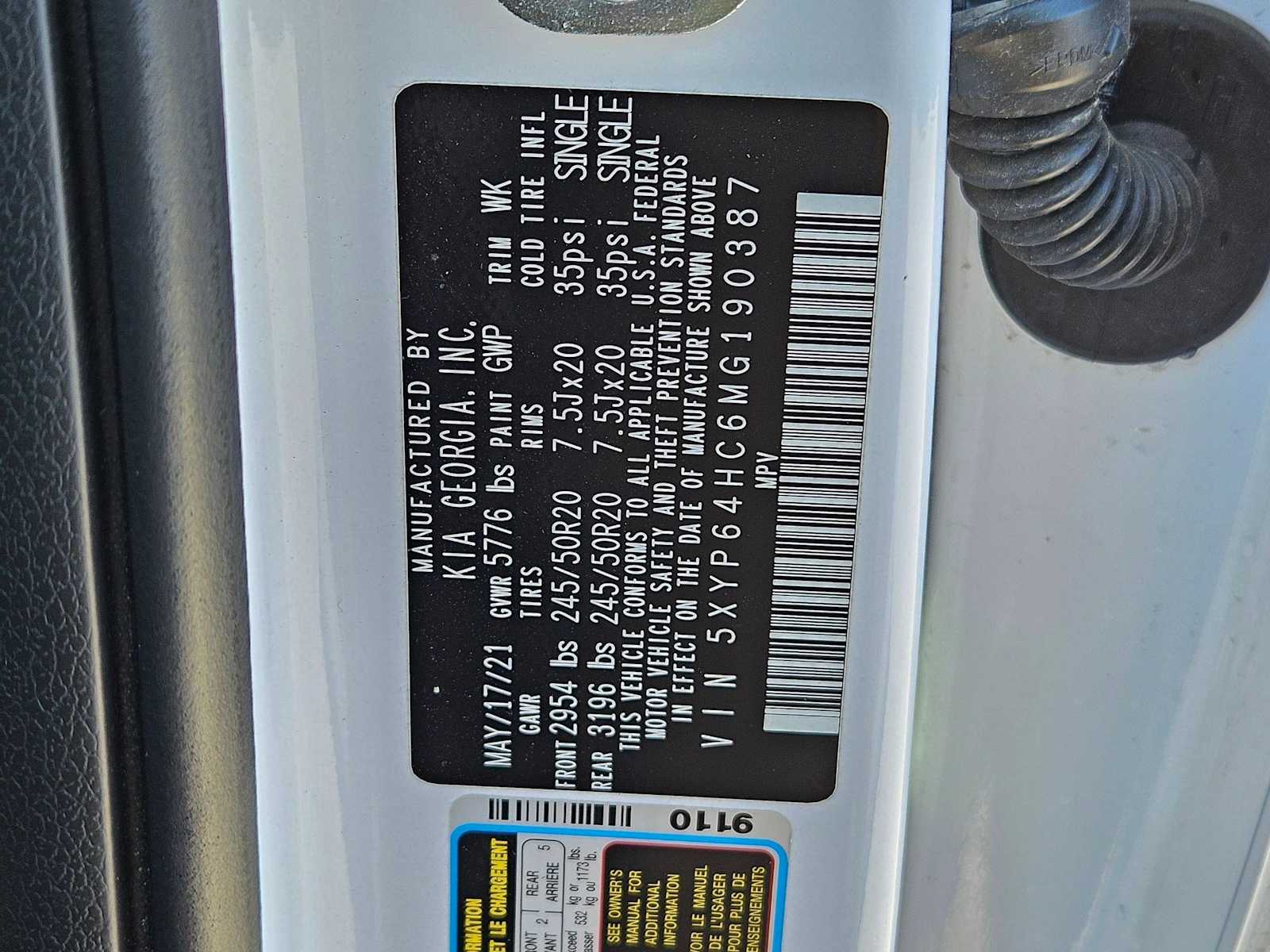 Thumbnail: 2021 Kia Telluride - 35