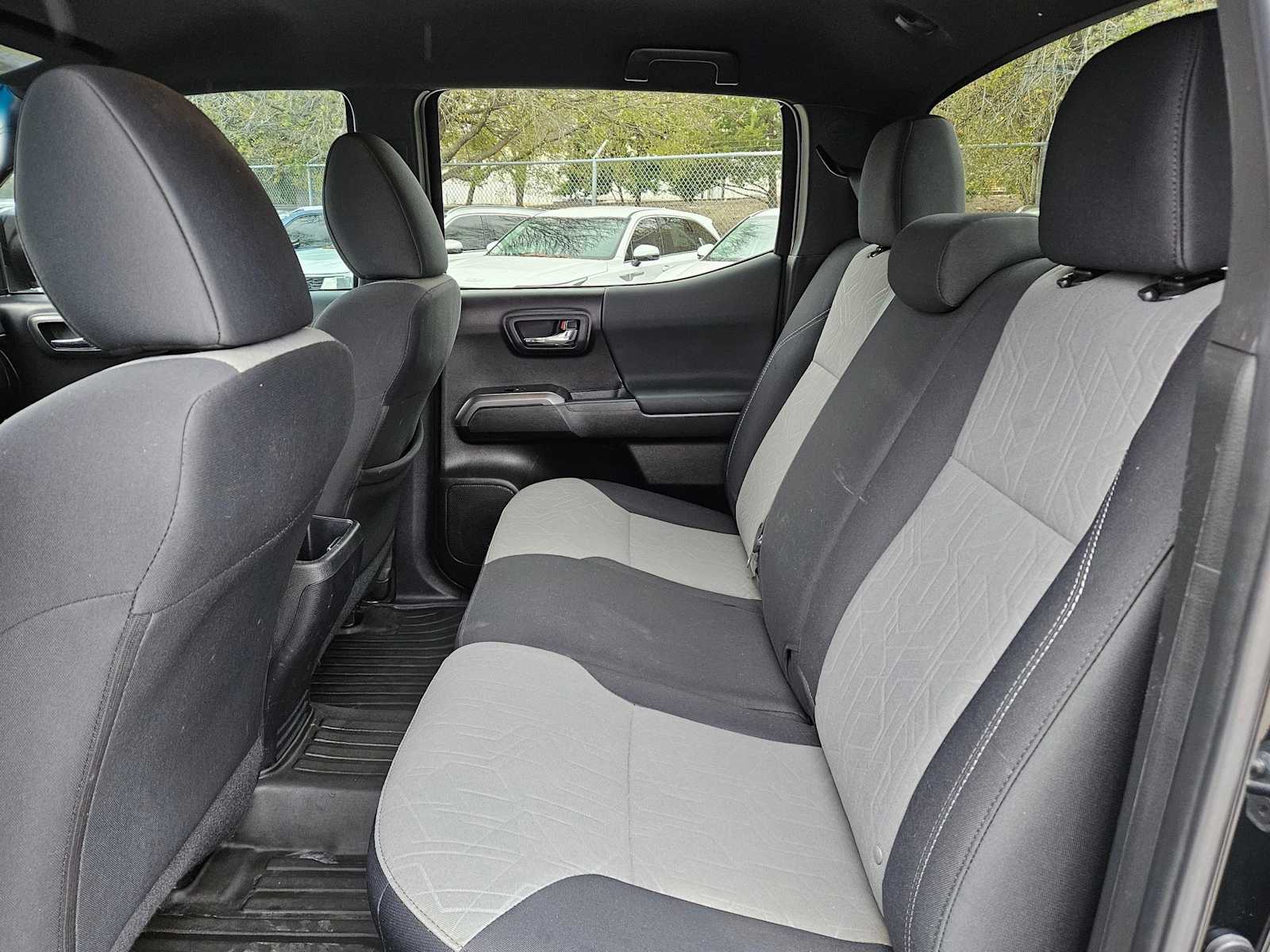 Thumbnail: 2022 Toyota Tacoma - 19