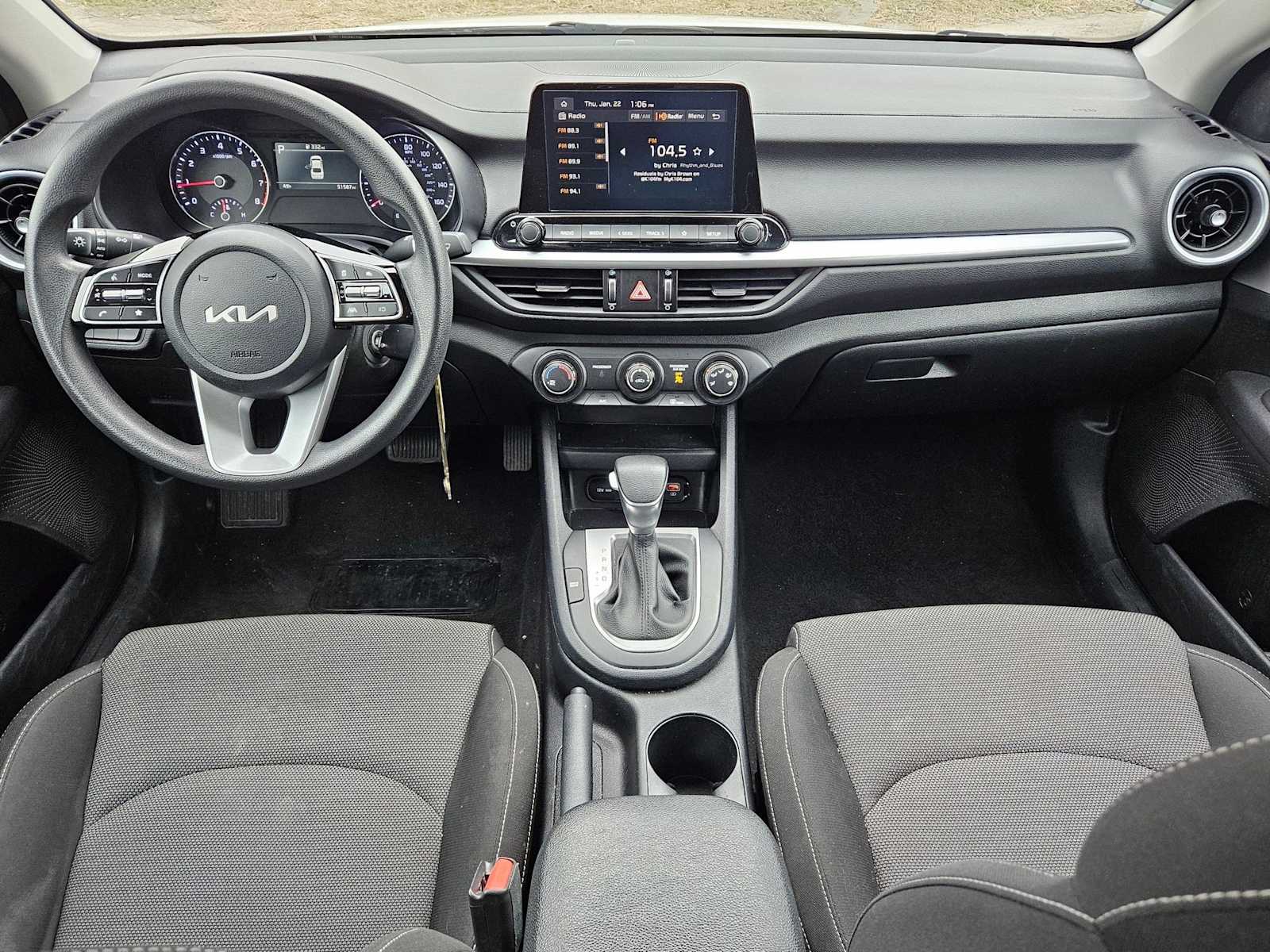 Thumbnail: 2024 Kia Forte - 15