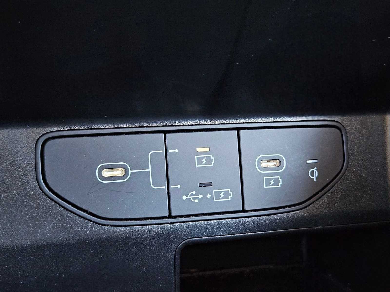 Thumbnail: 2024 Kia Sorento - 26