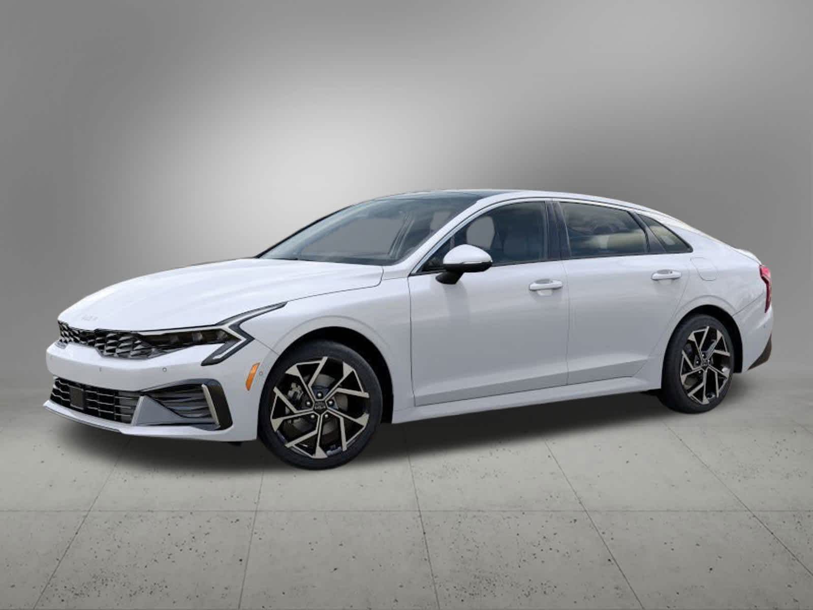 Thumbnail: 2026 Kia K5 - 3