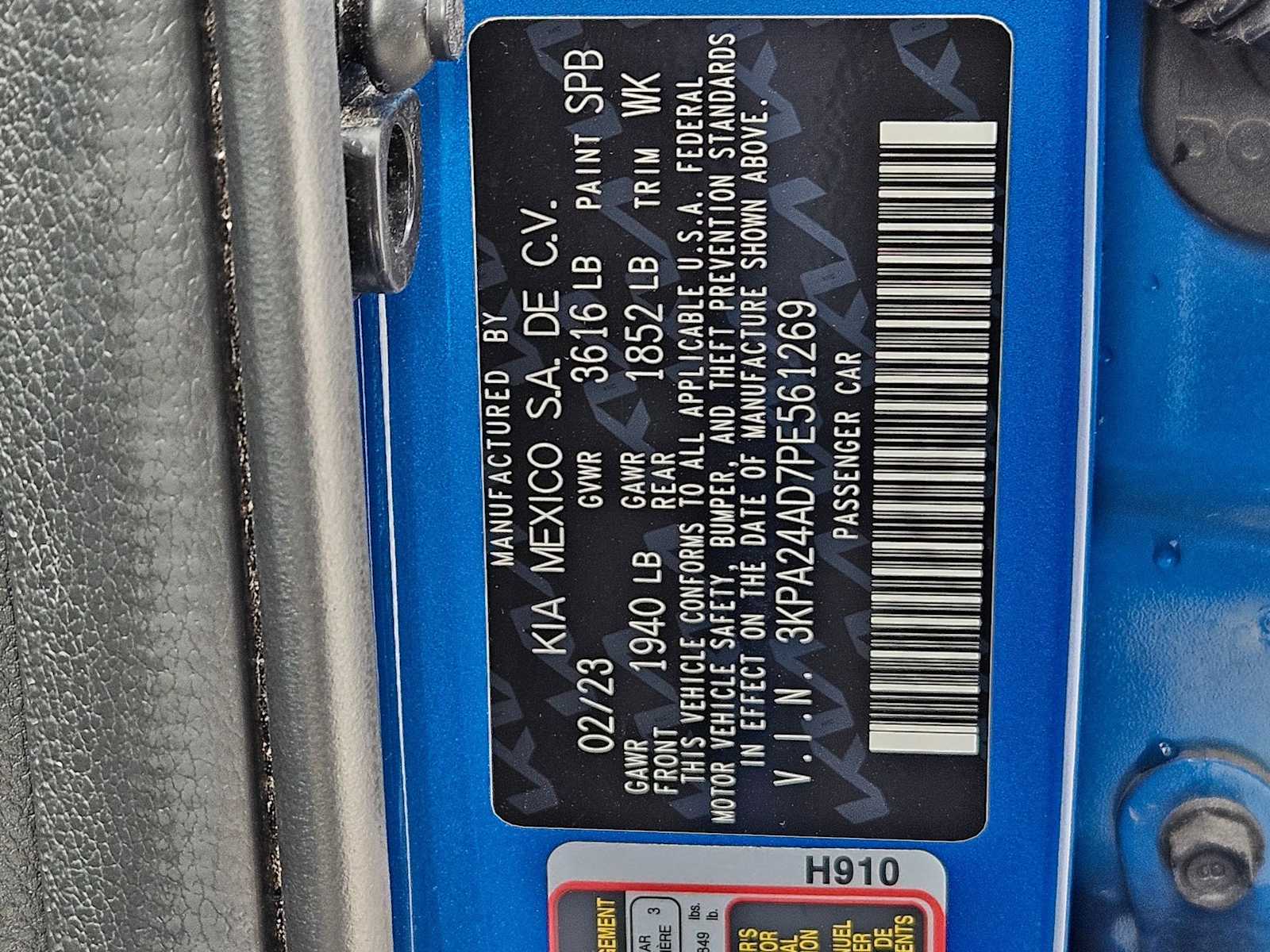 Thumbnail: 2023 Kia Rio - 24