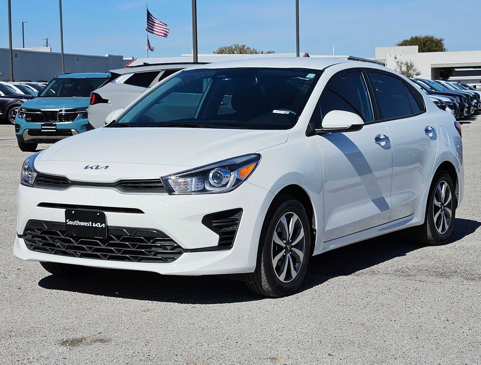 Thumbnail: 2023 Kia Rio - 10