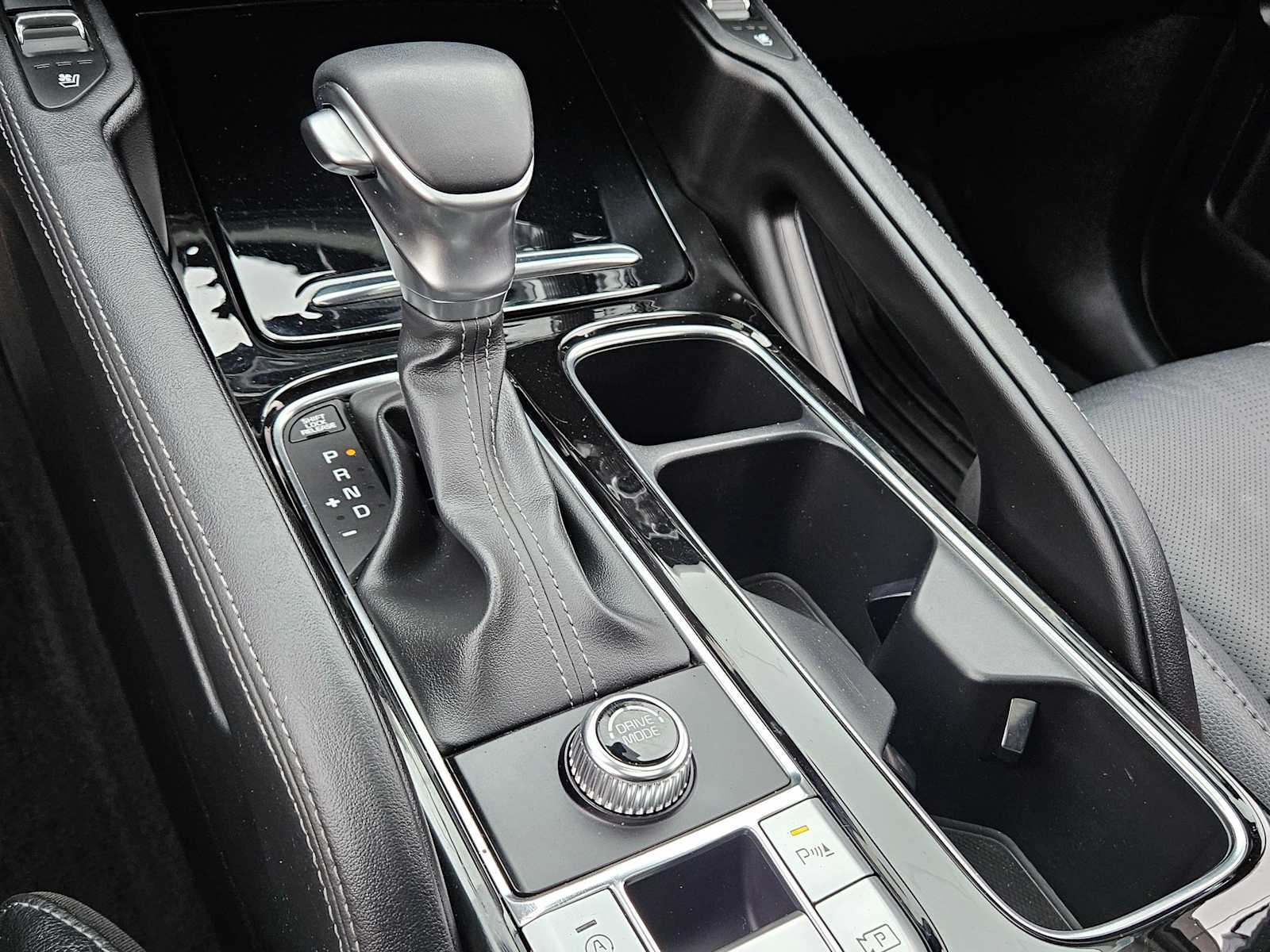 Thumbnail: 2025 Kia Telluride - 29