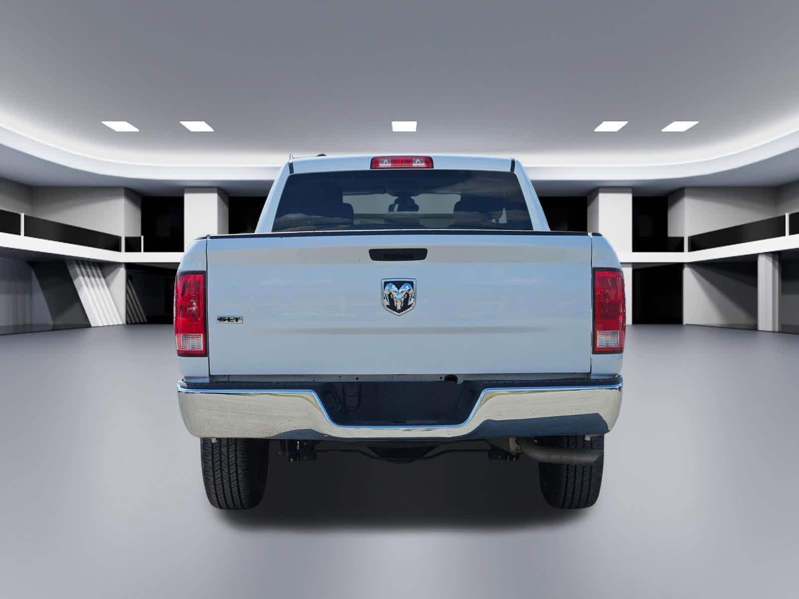 Thumbnail: 2024 RAM 1500 Classic - 5