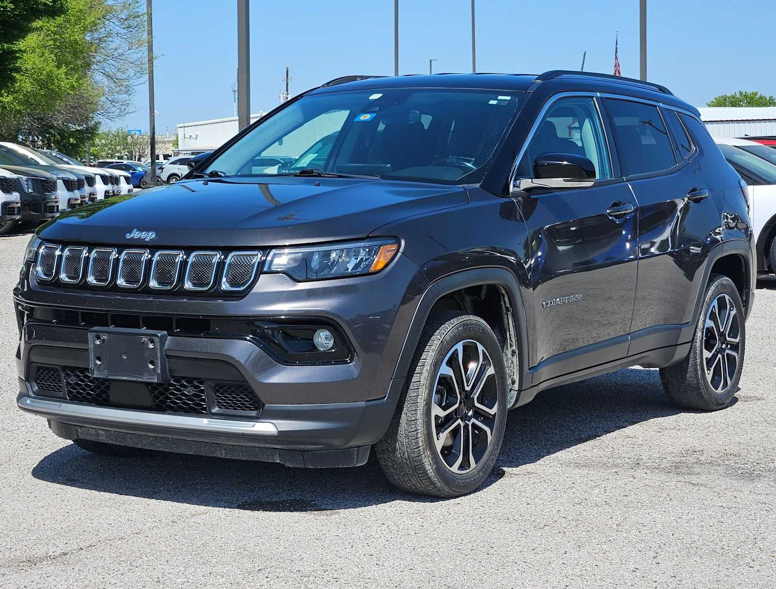Thumbnail: 2022 Jeep Compass - 9