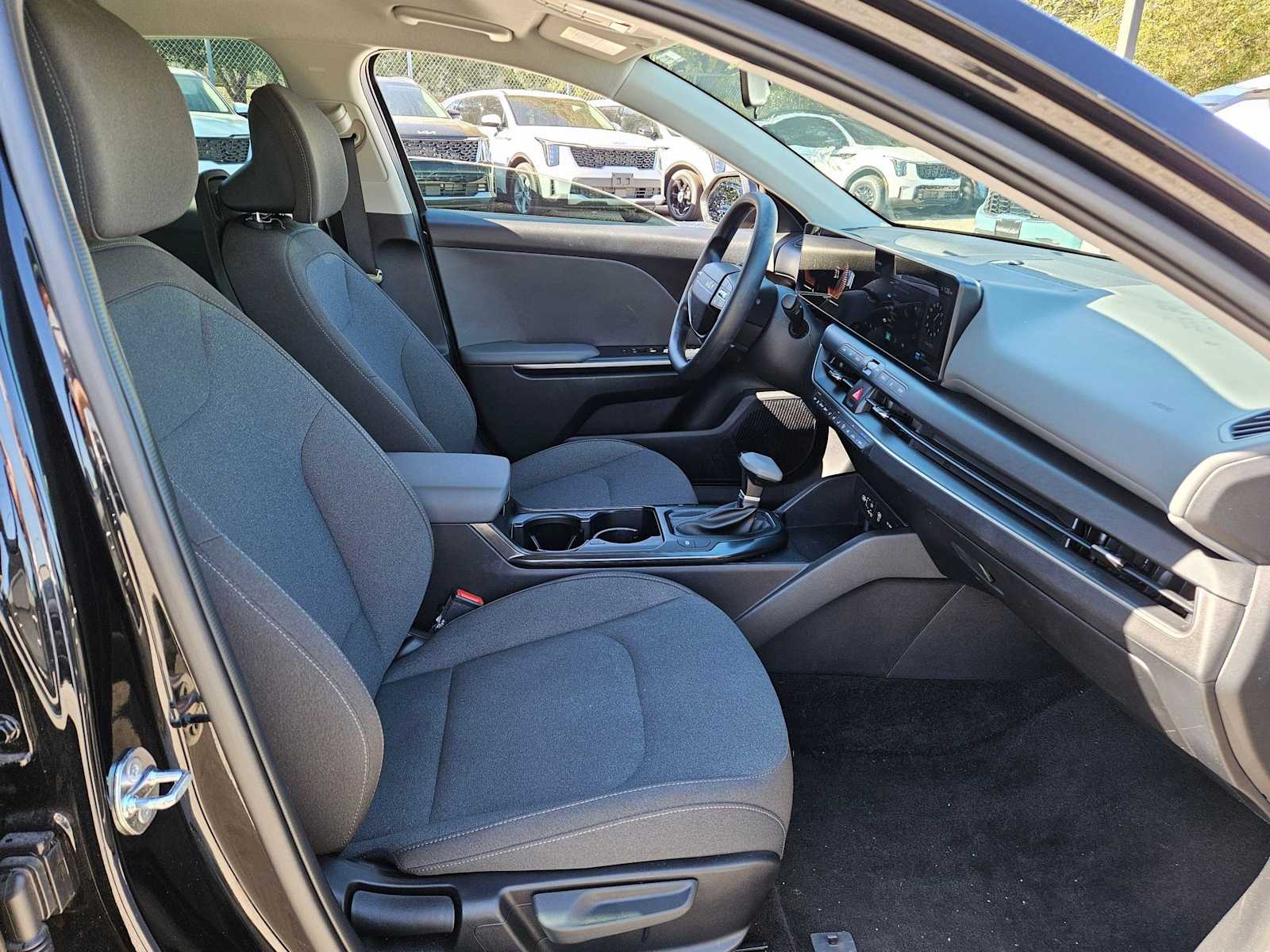 Thumbnail: 2025 Kia K4 - 18